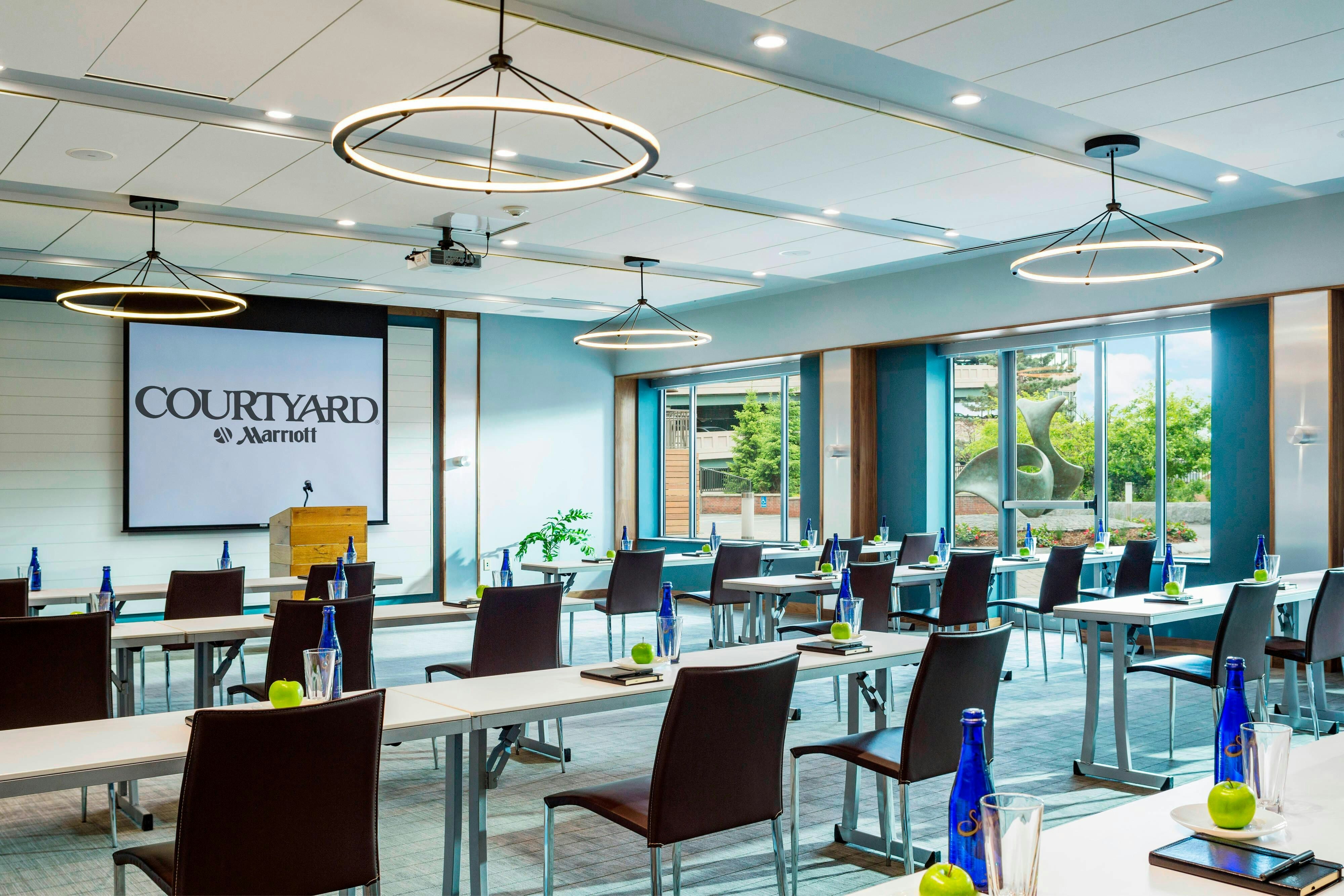 Courtyard by Marriott Burlington Harbor