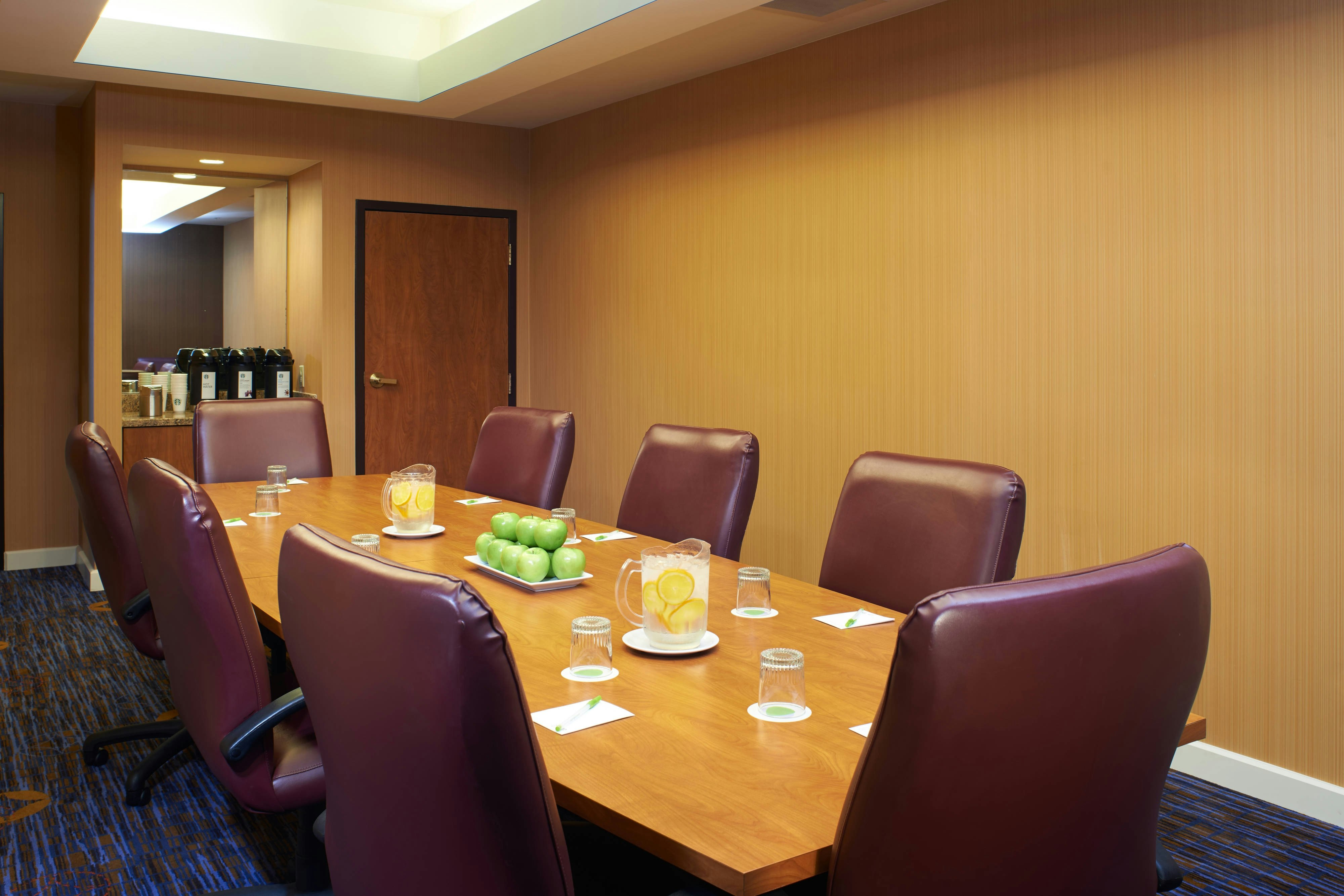 Courtyard by Marriott Kansas City Overland Park/Convention Center