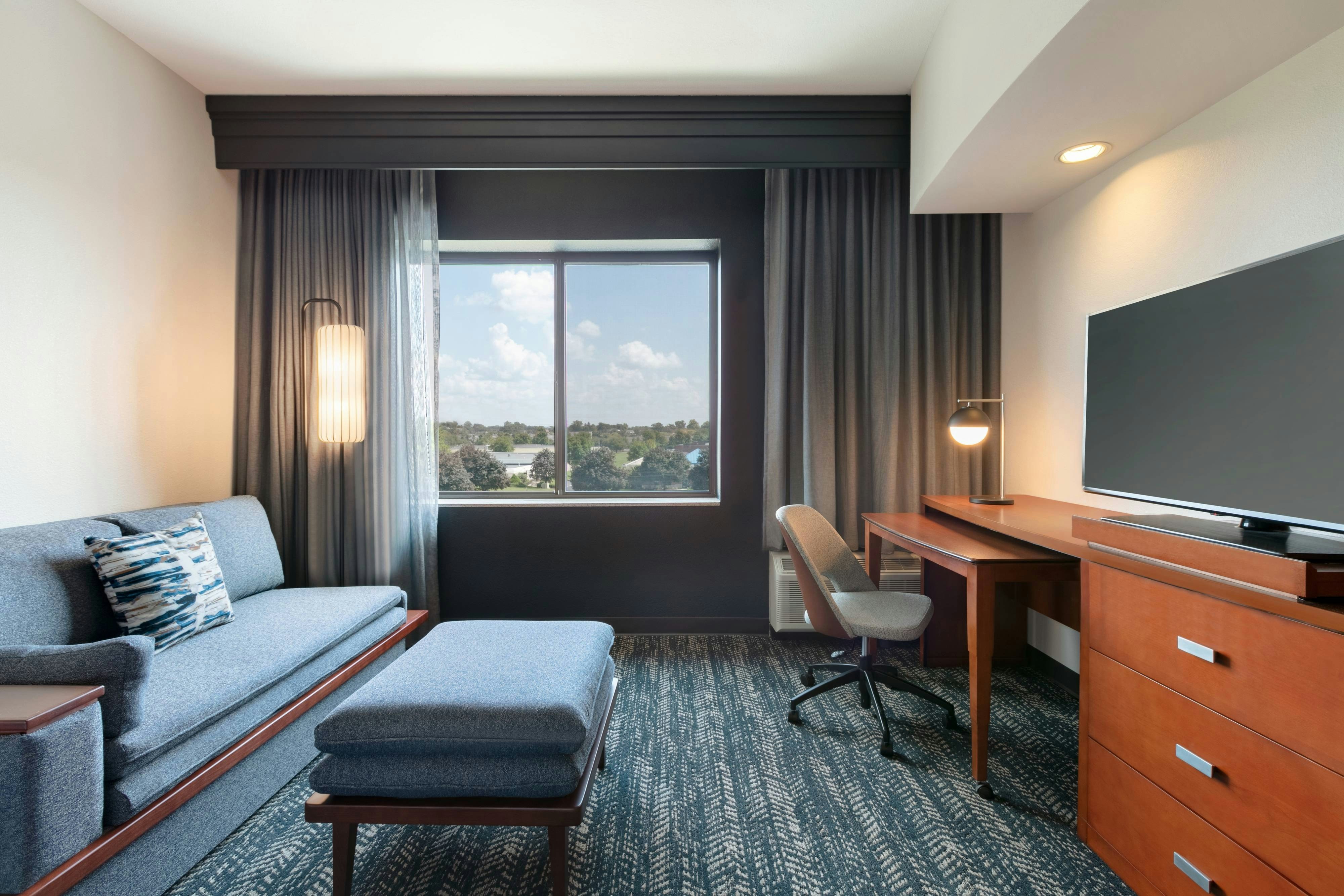 Courtyard by Marriott Lancaster