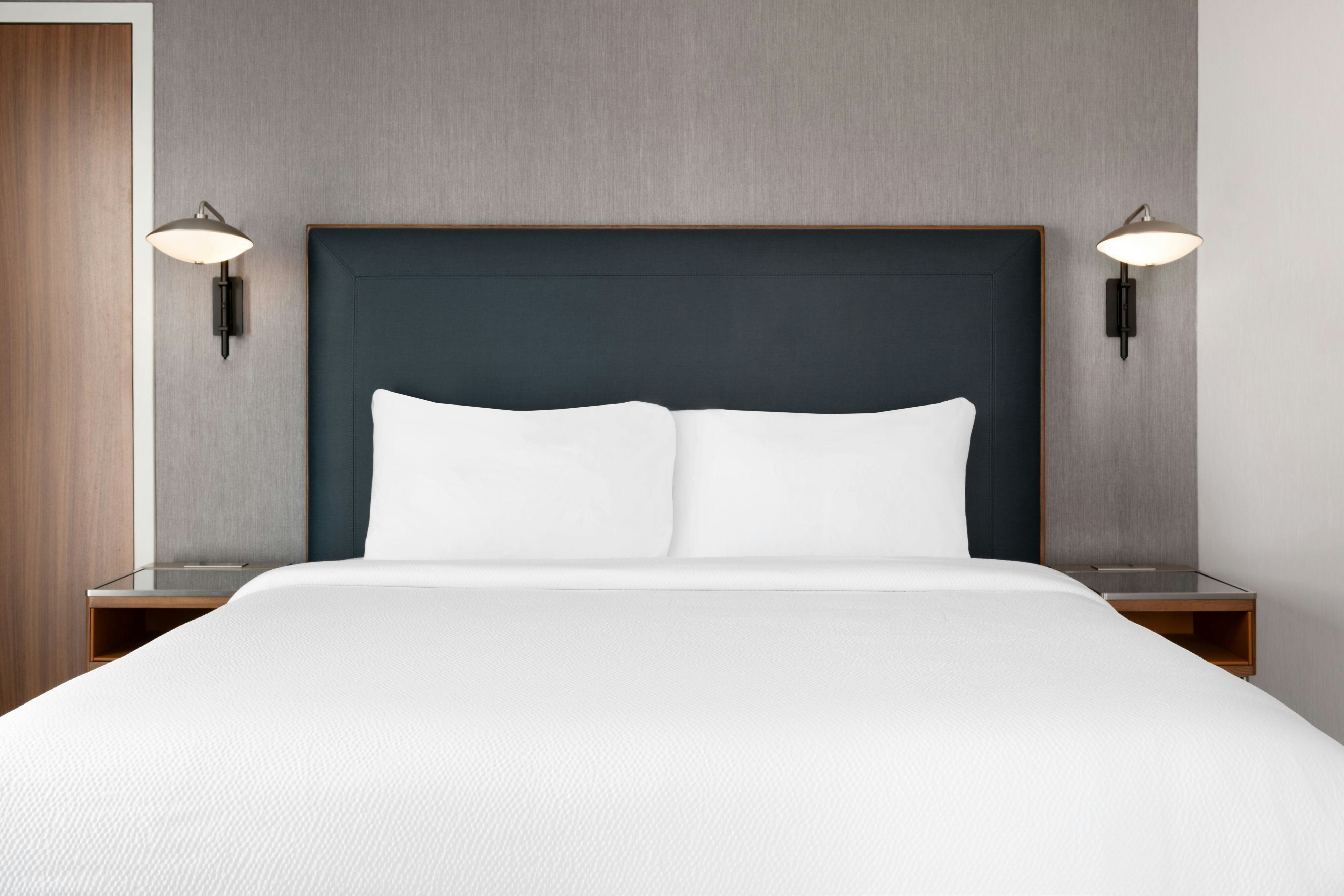 Courtyard by Marriott Charlotte City Center