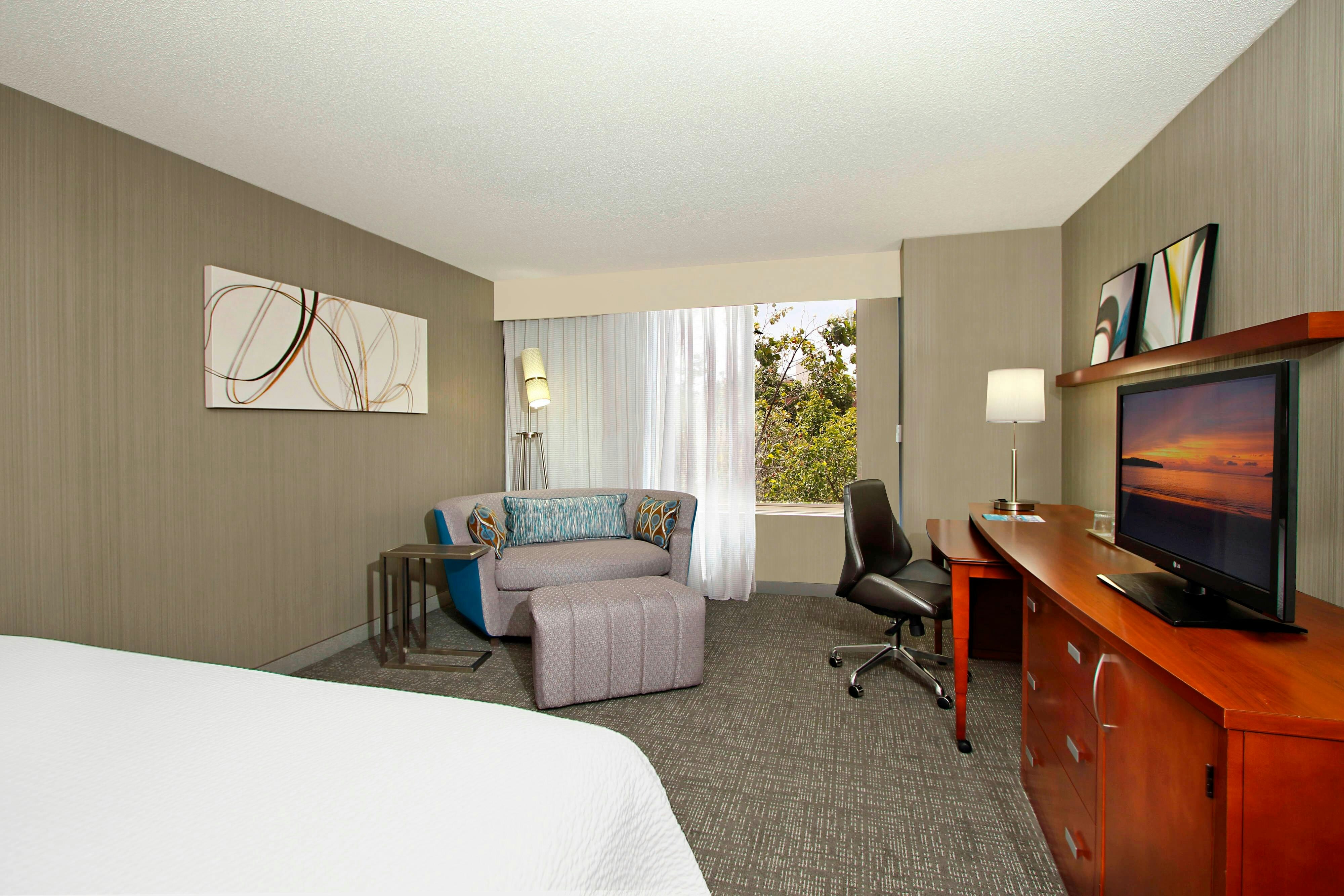 Courtyard by Marriott Oakland Downtown