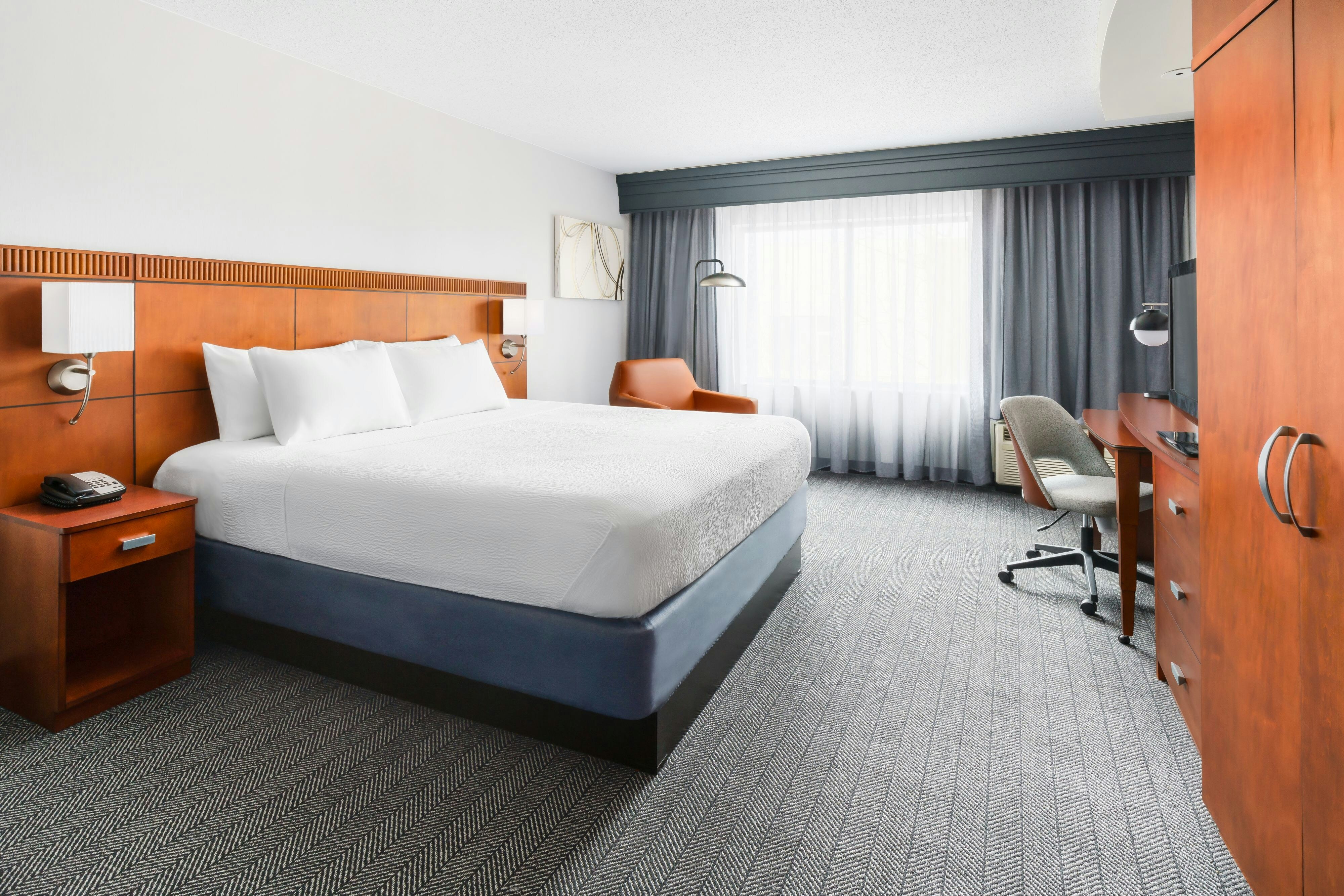 Courtyard by Marriott Hartford Farmington