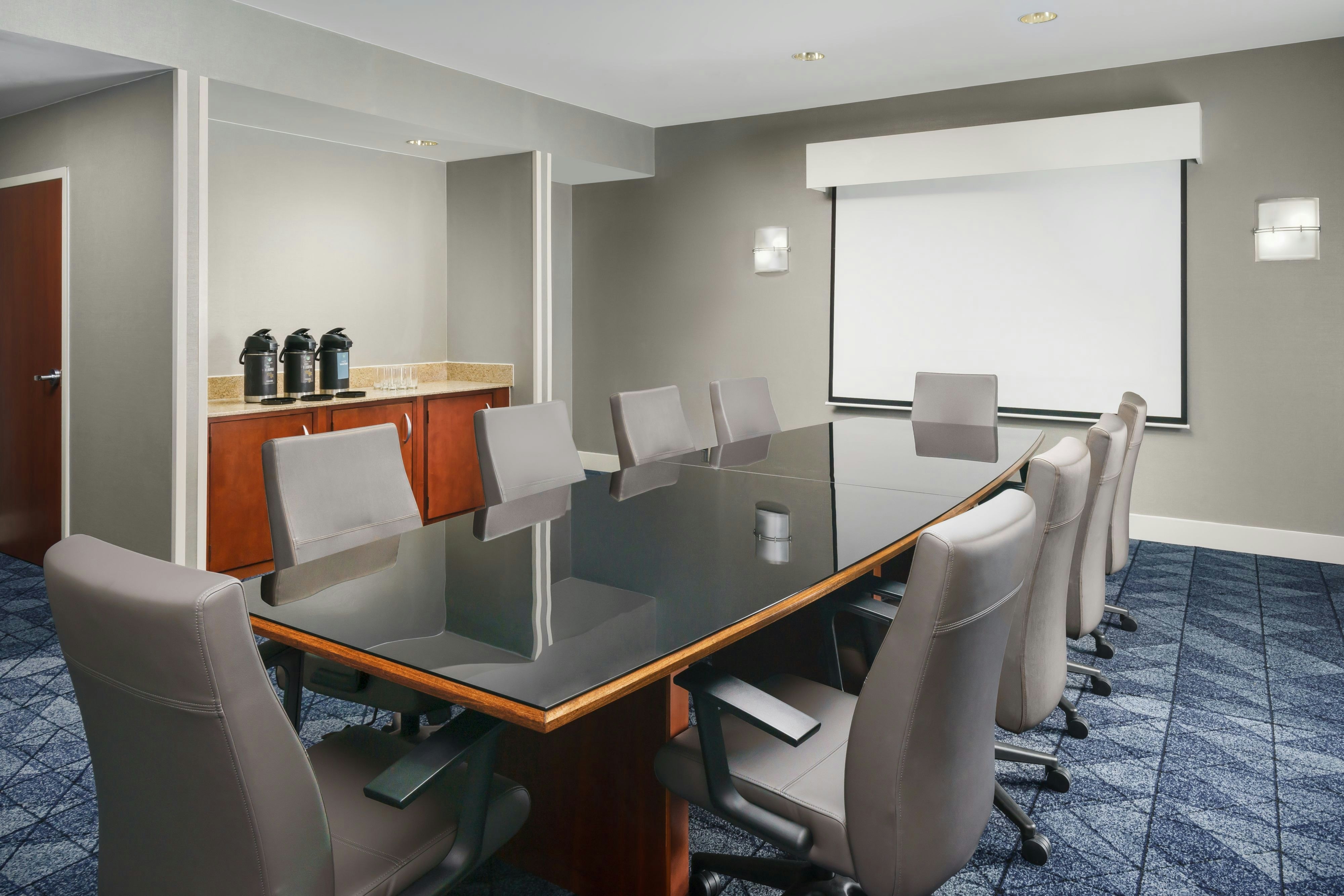 Courtyard by Marriott Hartford Farmington