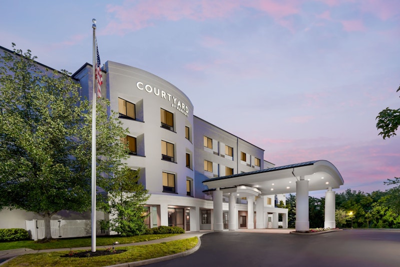 Courtyard by Marriott Hartford Farmington