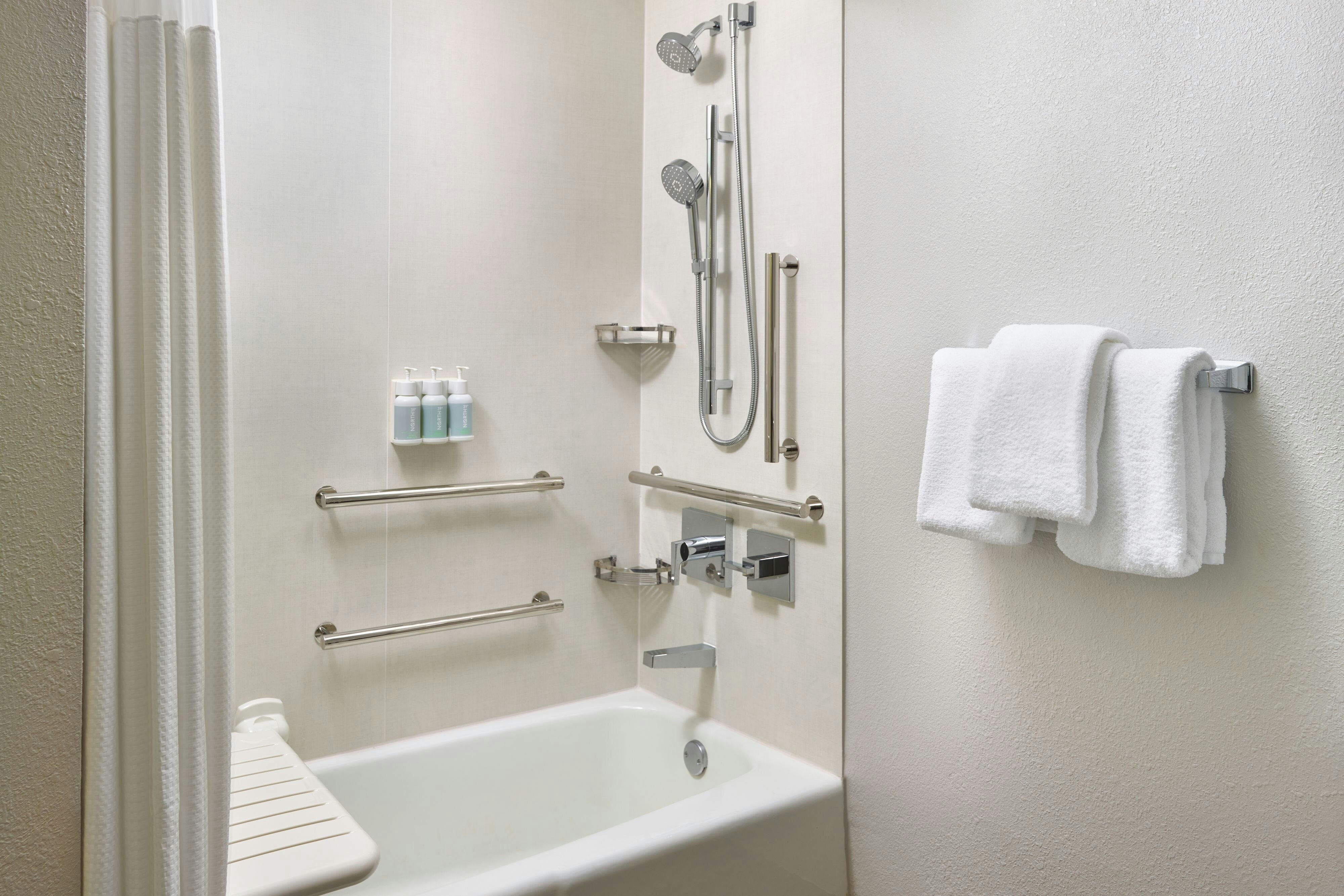 Courtyard by Marriott Newark Elizabeth