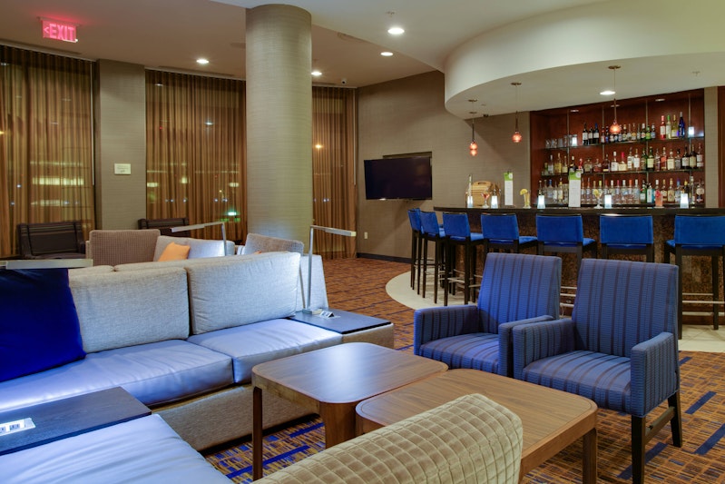 Courtyard by Marriott Republic Airport Long Island/Farmingdale