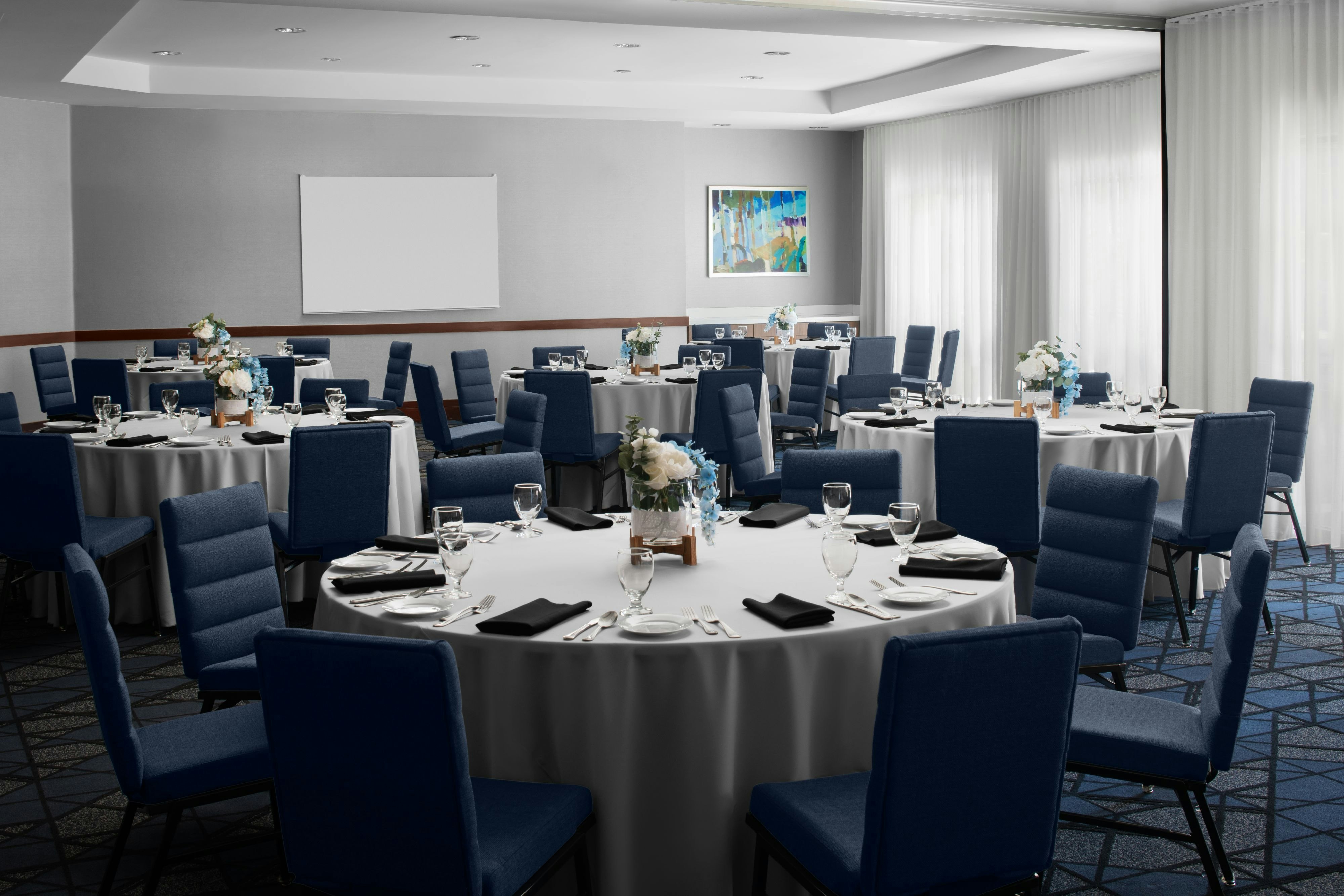 Courtyard by Marriott Los Angeles Burbank Airport