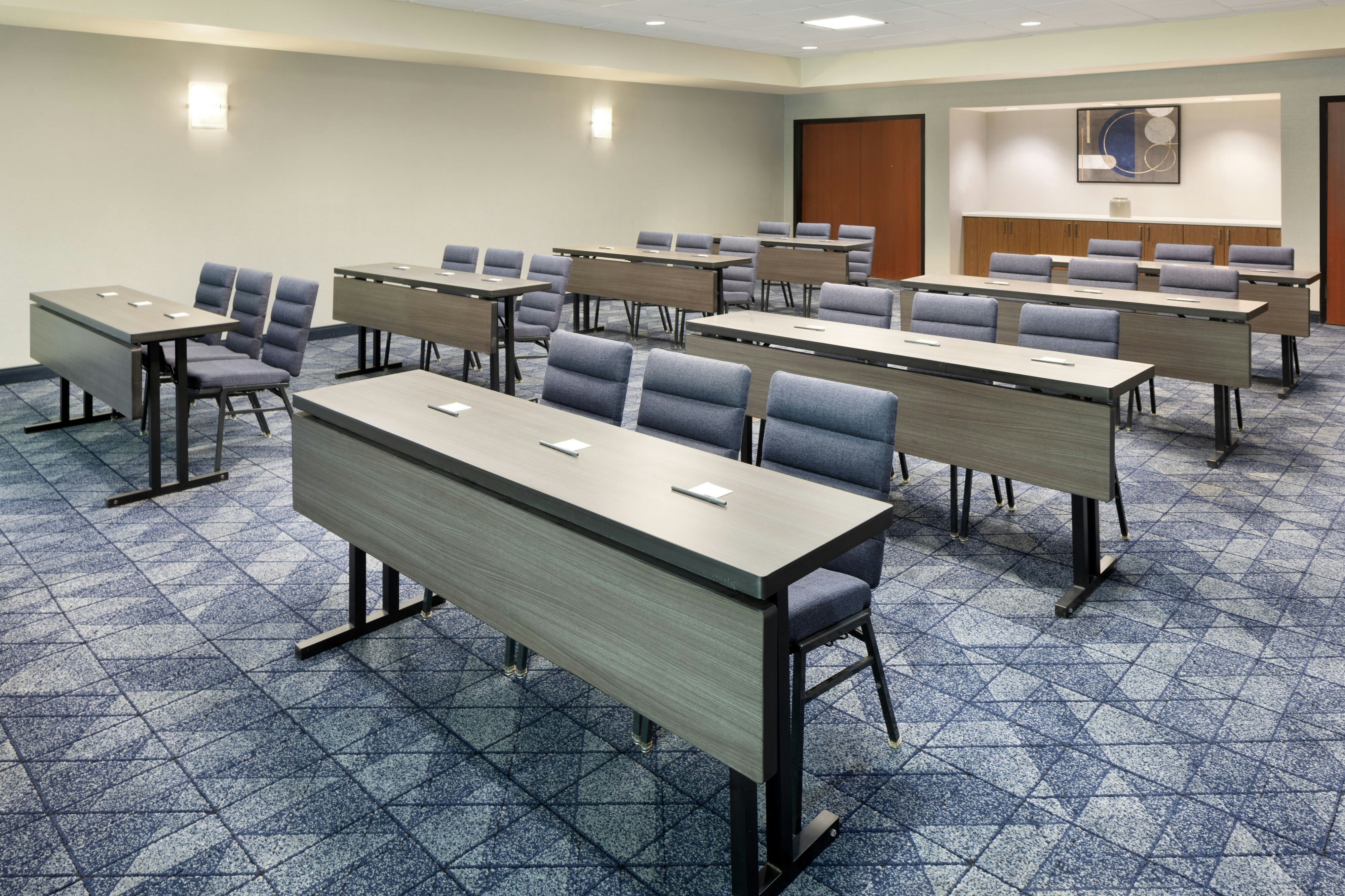 Courtyard by Marriott Edison Woodbridge