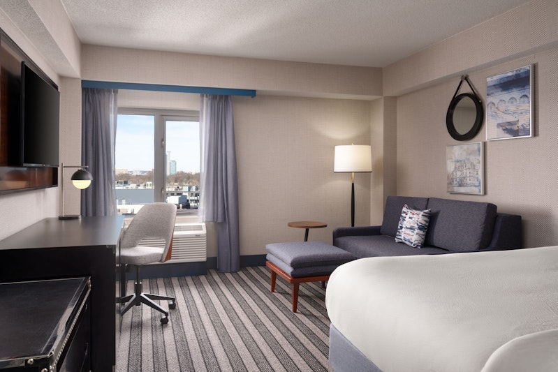 Courtyard by Marriott Boston Brookline