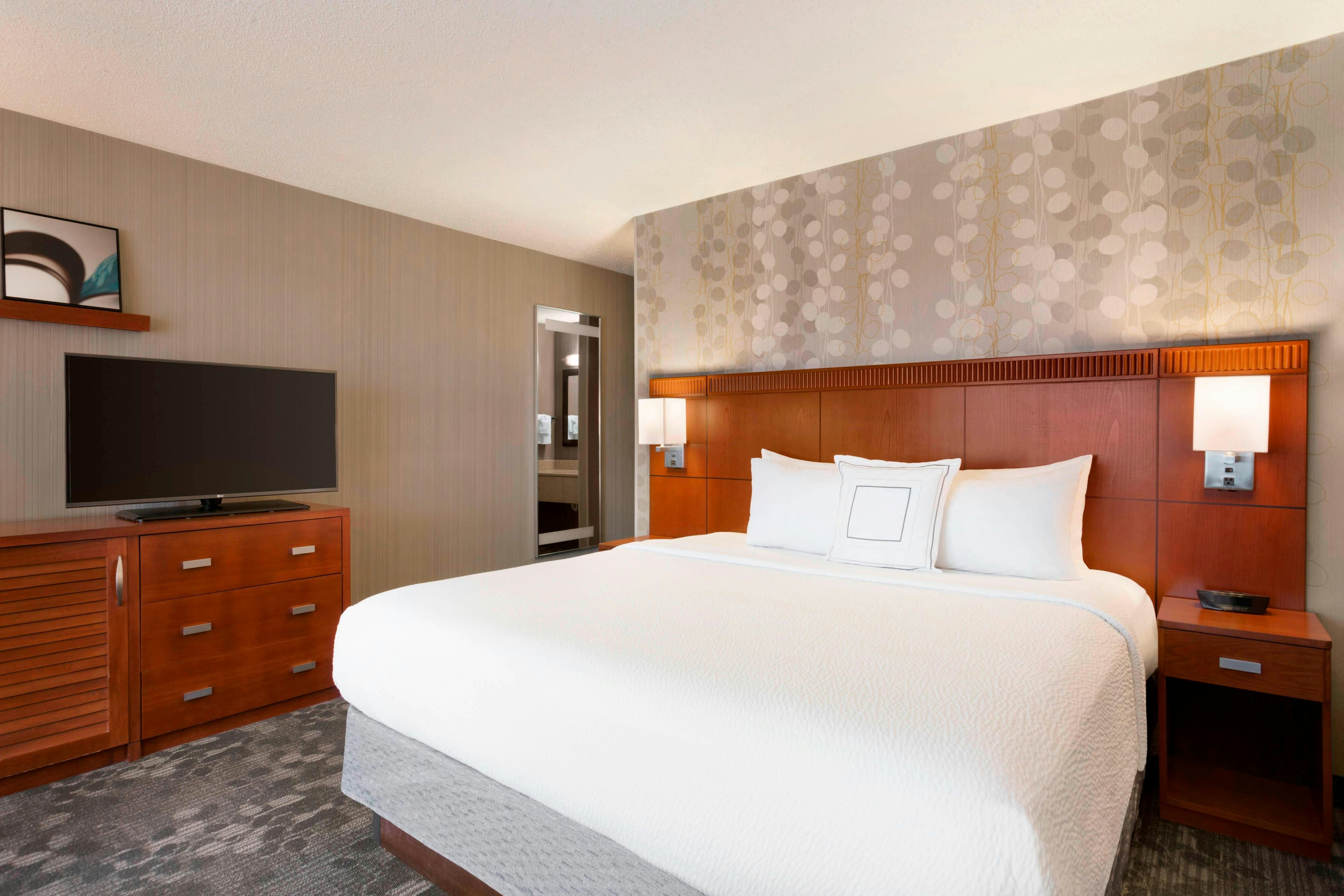 Courtyard by Marriott Bloomington Normal