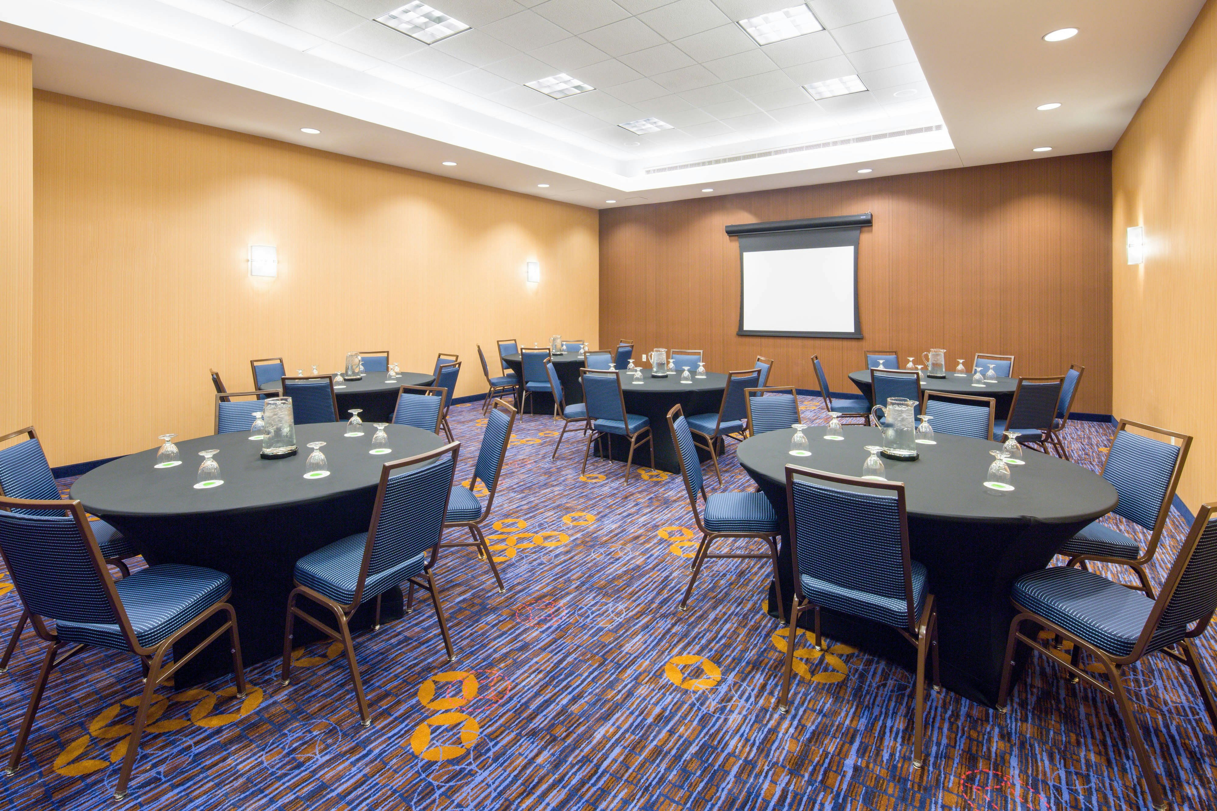 Courtyard by Marriott Houston by The Galleria