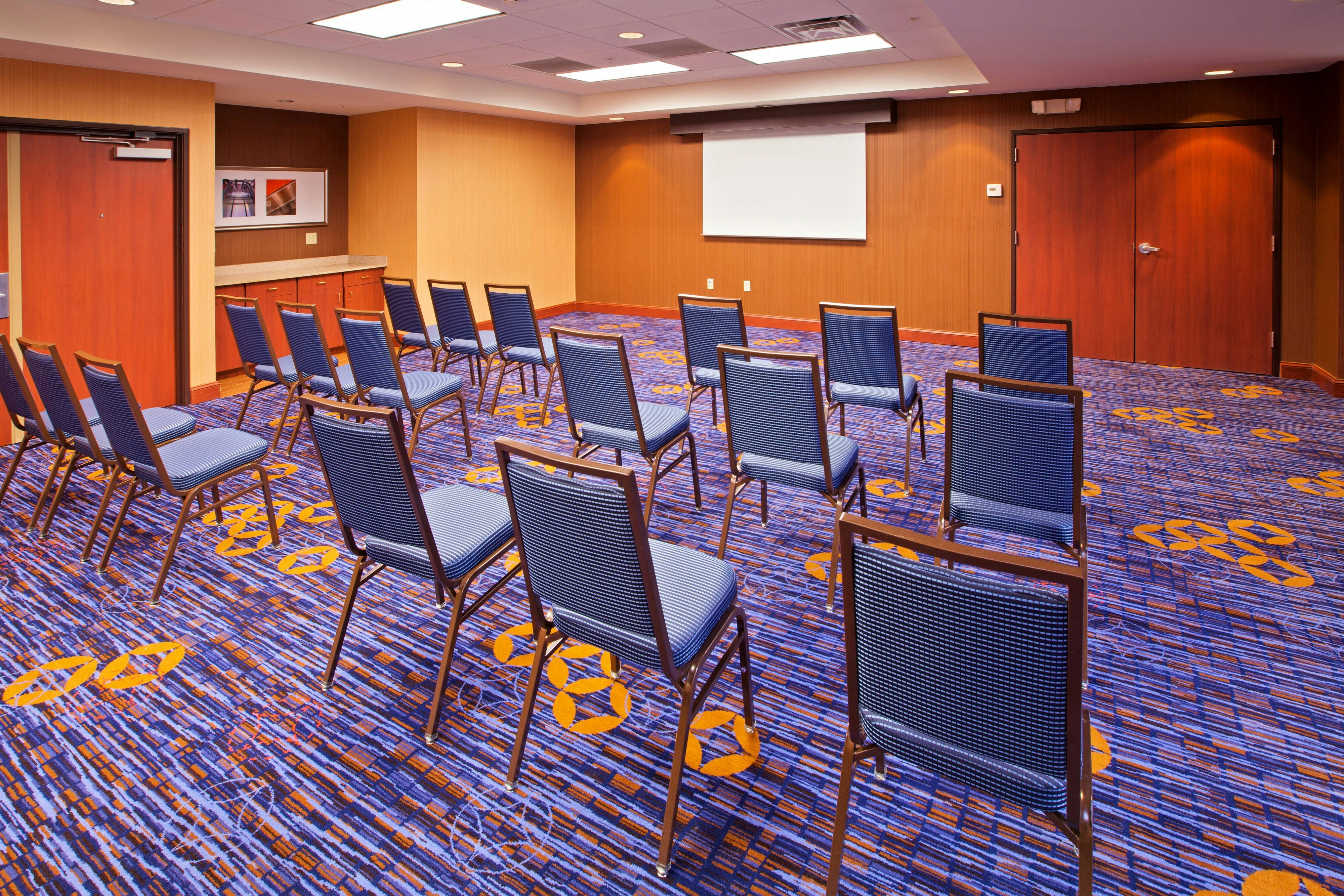 Courtyard by Marriott Louisville Northeast