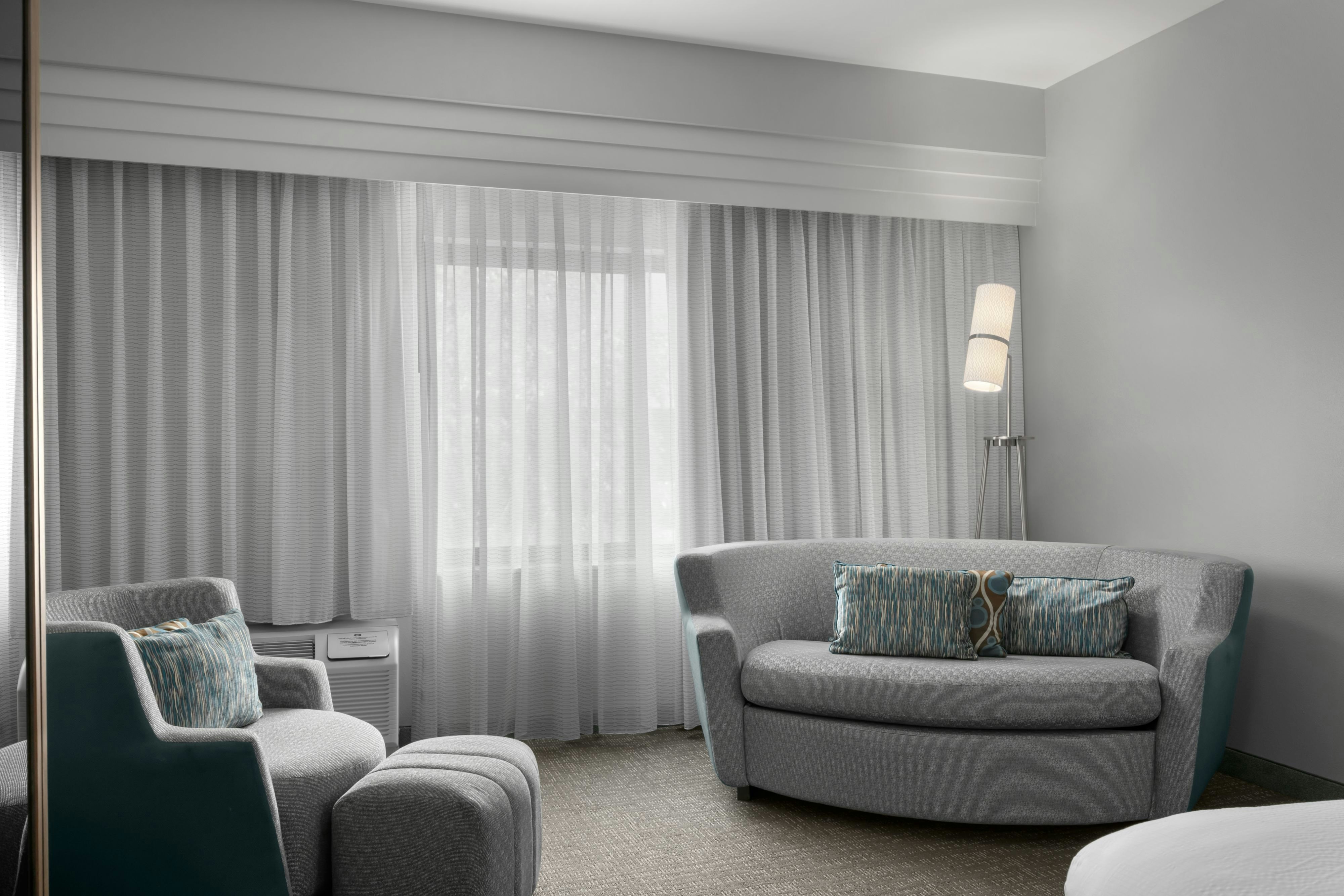 Courtyard by Marriott Charlotte Airport North