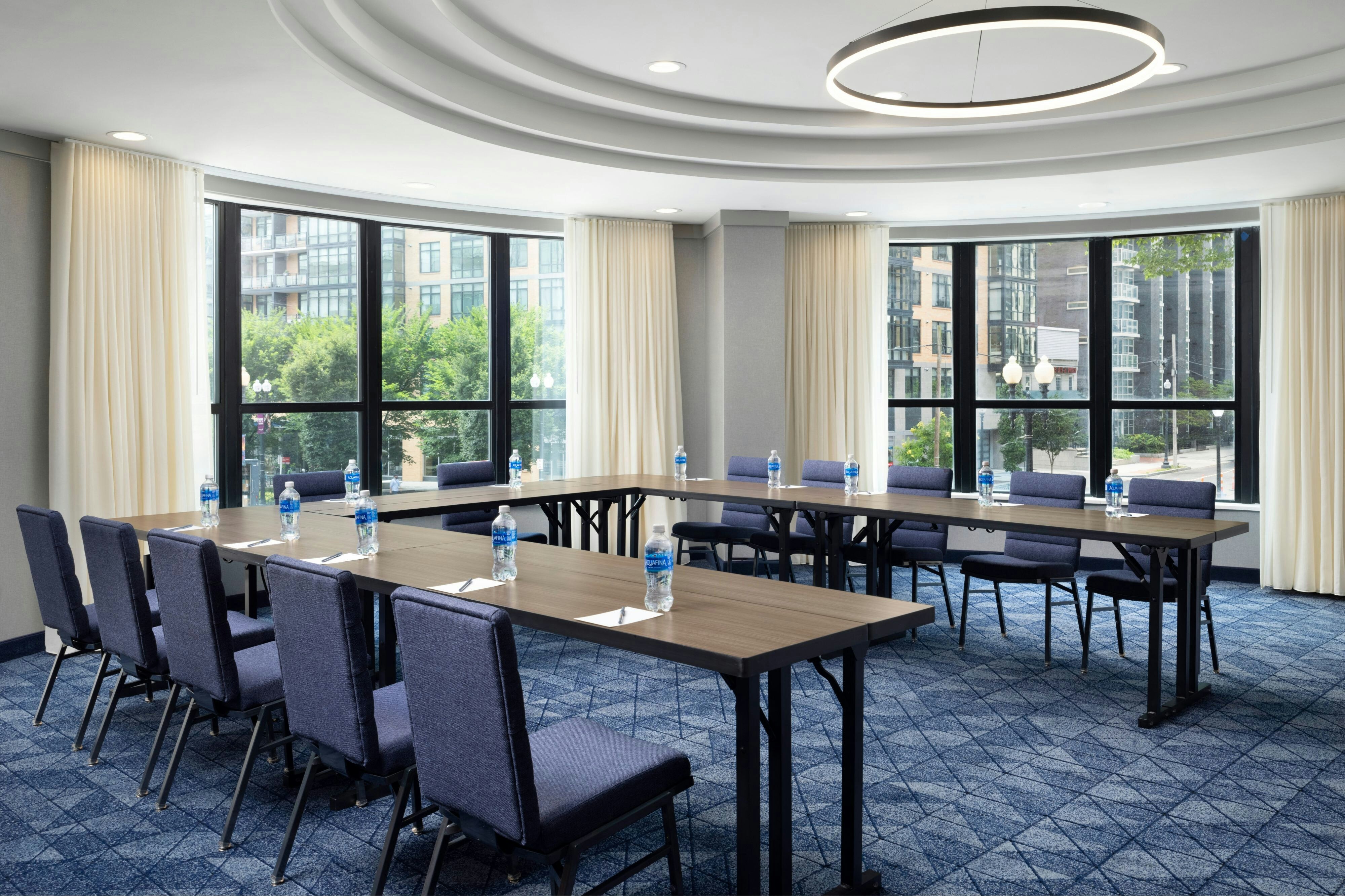 Courtyard by Marriott Washington Capitol Hill/Navy Yard