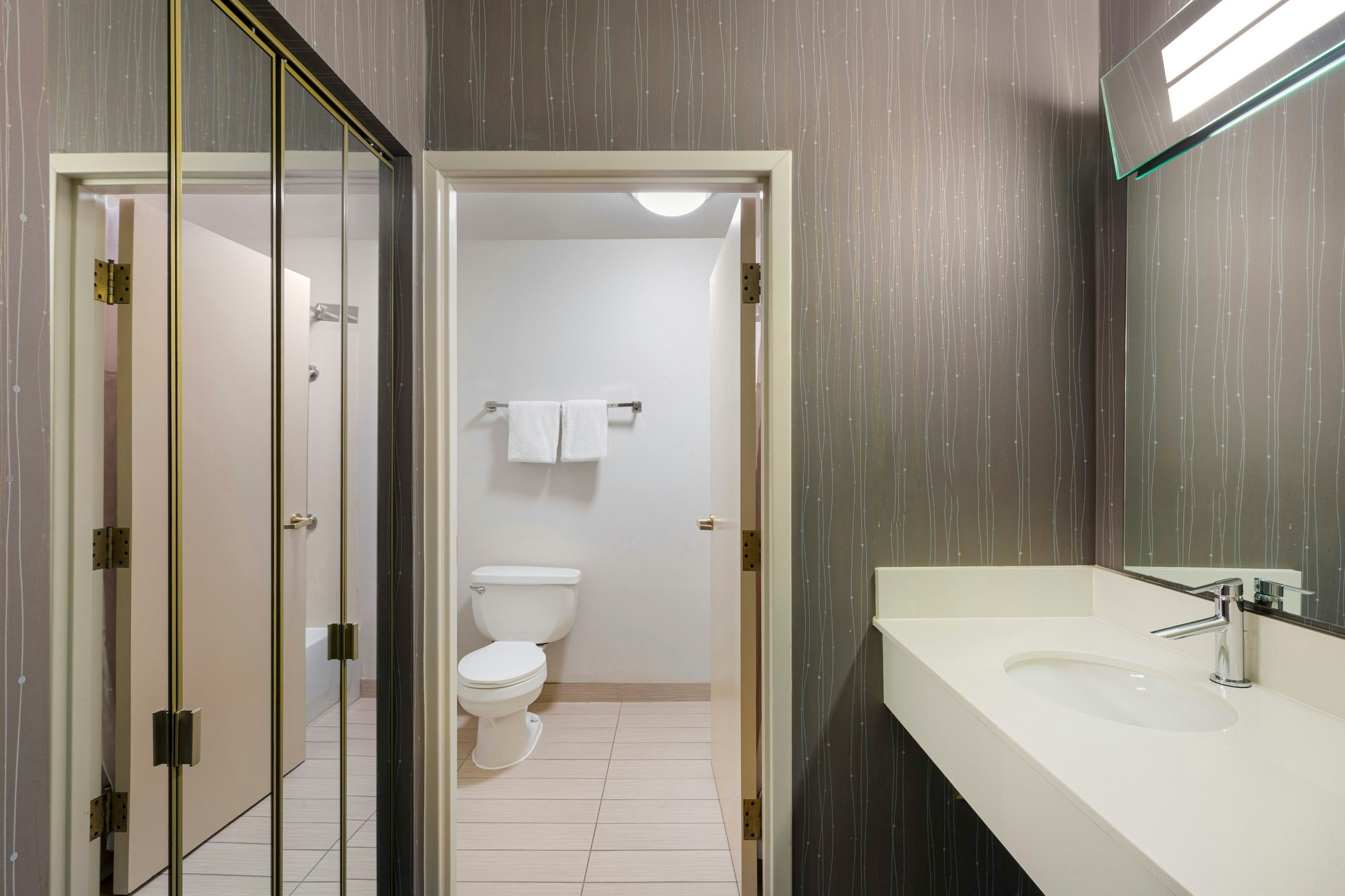 Courtyard by Marriott St. Louis Airport/Earth City