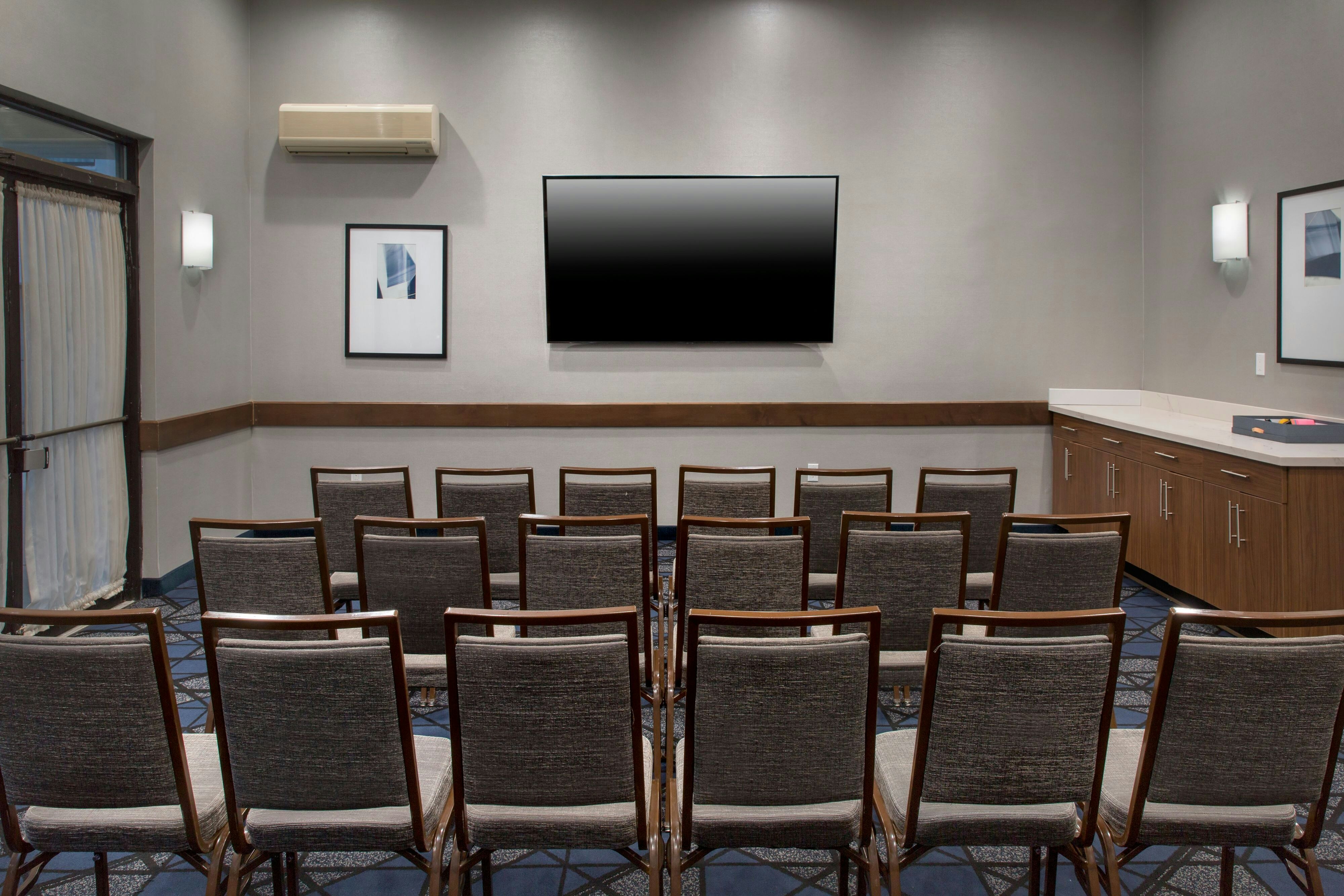 Courtyard by Marriott New Haven Orange/Milford