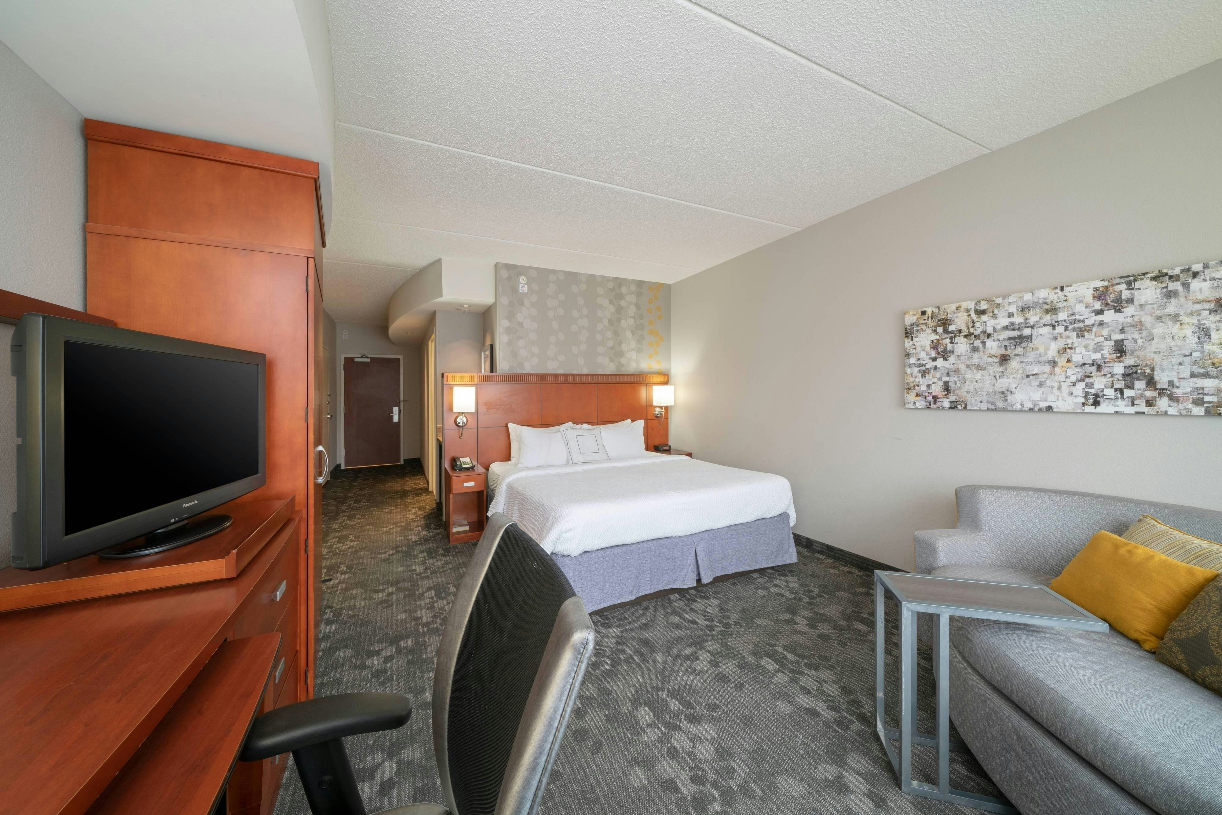 Courtyard by Marriott Salisbury