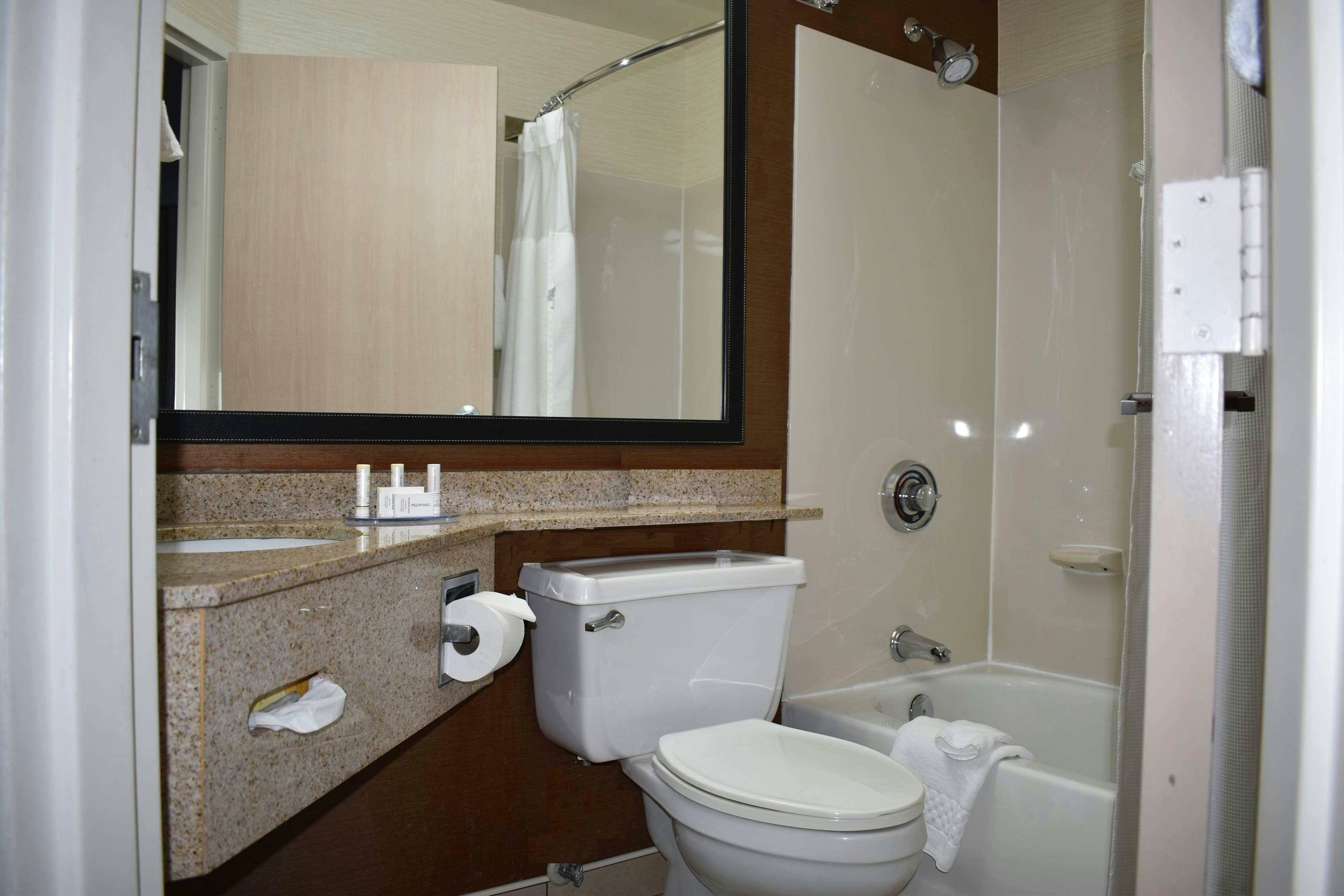 Fairfield by Marriott Inn & Suites Kansas City Liberty
