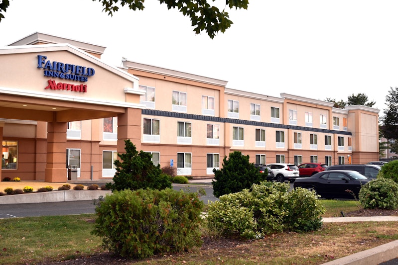 Fairfield by Marriott Inn & Suites Hartford Airport