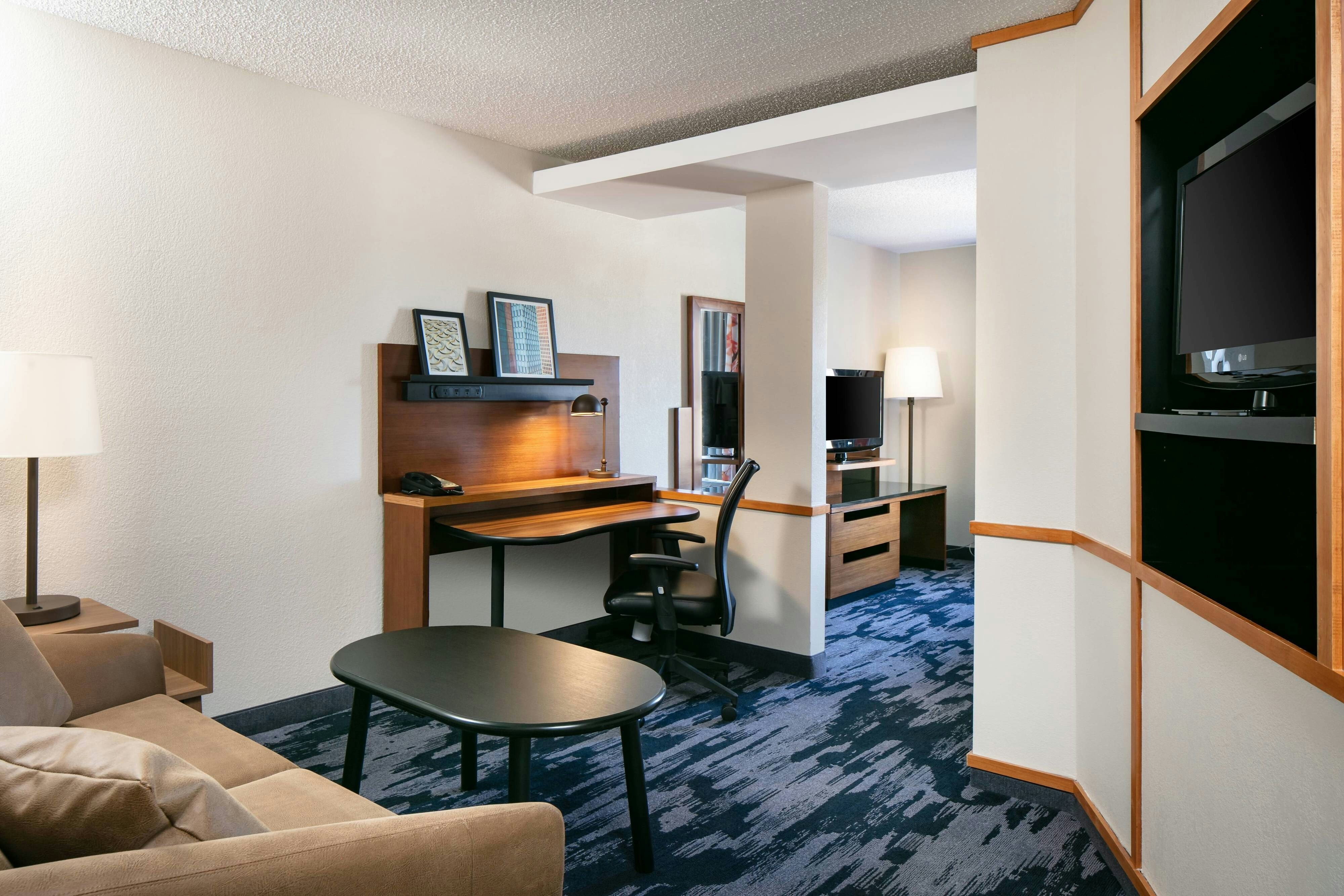 Fairfield by Marriott Inn & Suites Tulsa Central