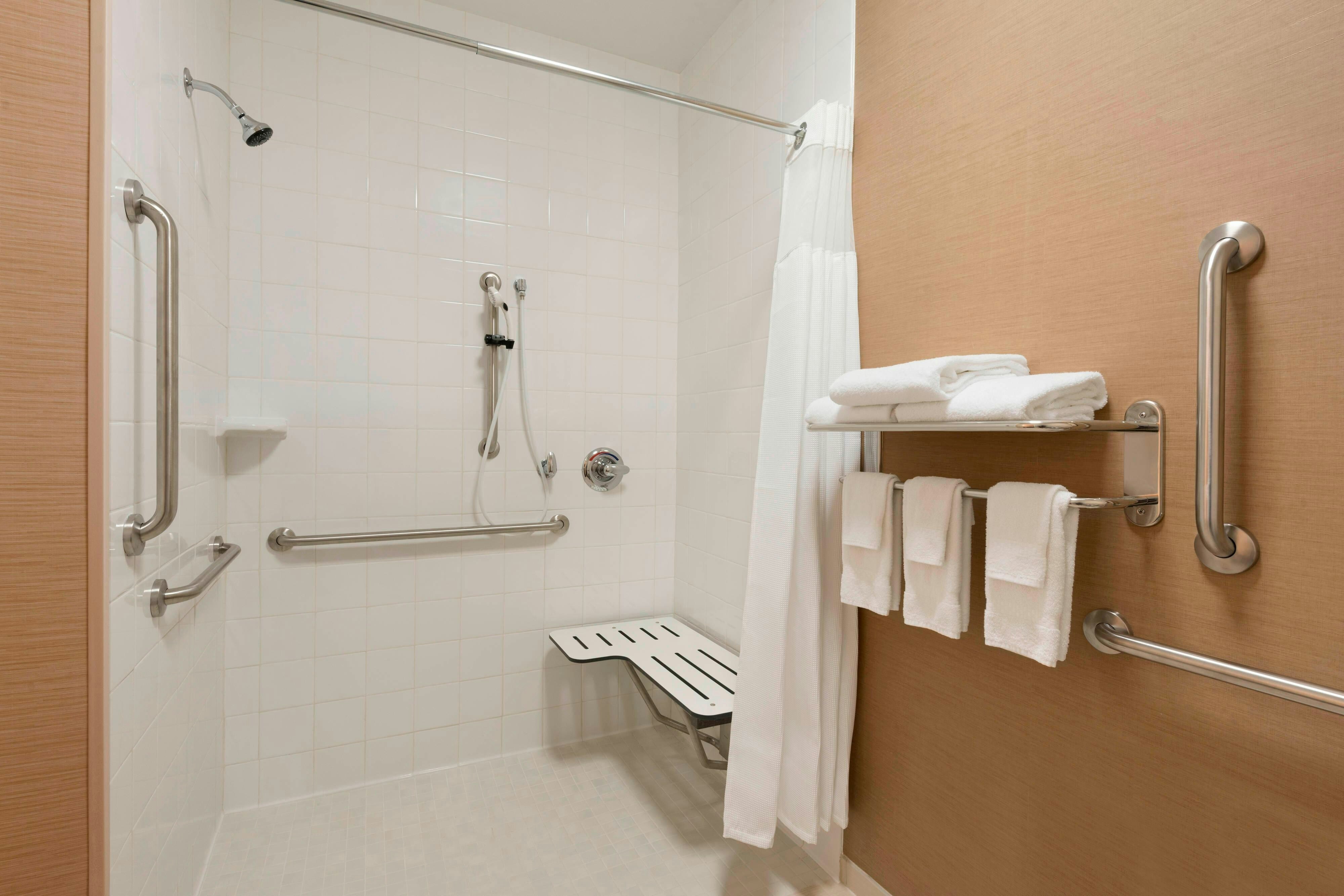 Fairfield by Marriott Inn & Suites Hartford Manchester