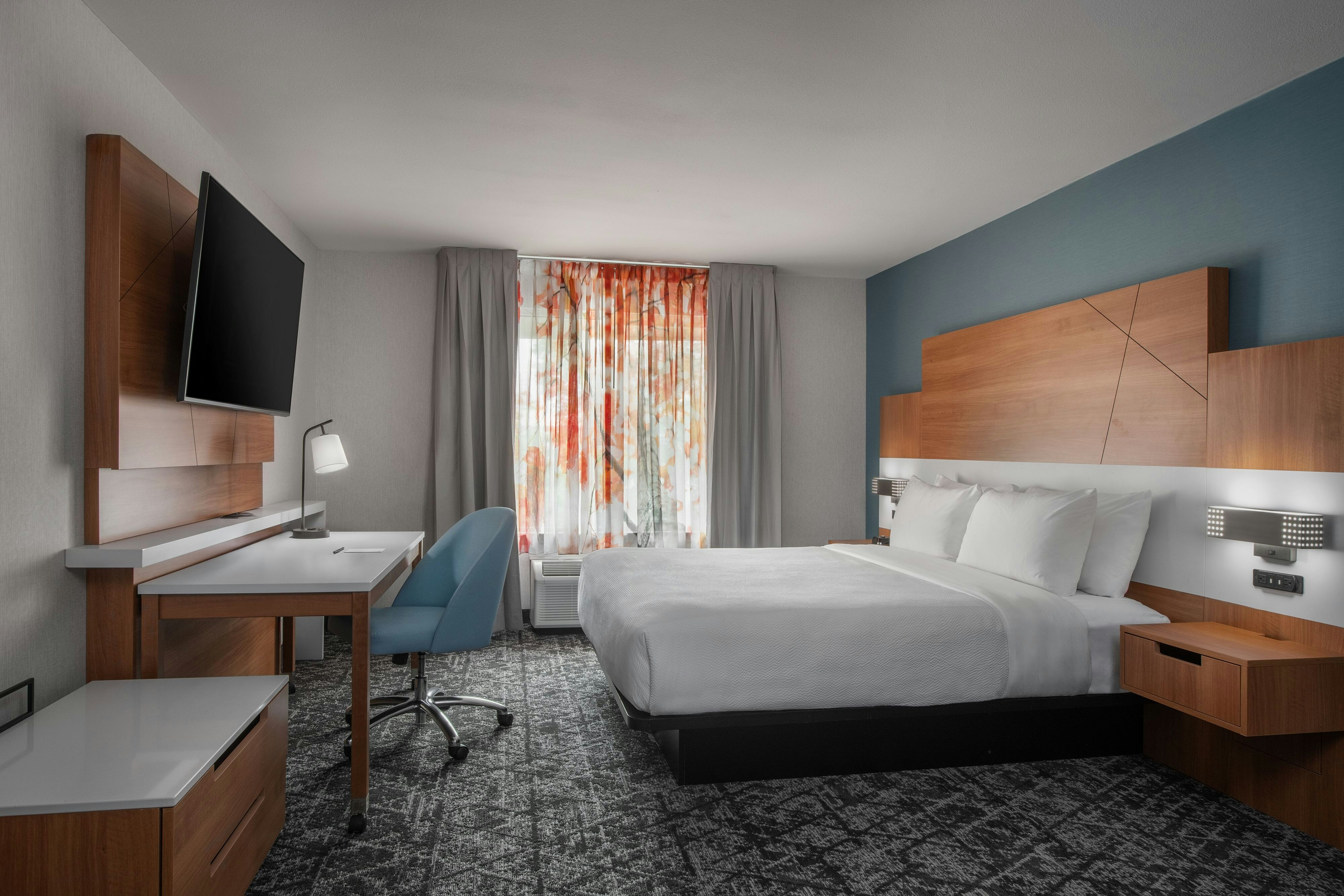 Fairfield by Marriott Inn & Suites Oakland Hayward