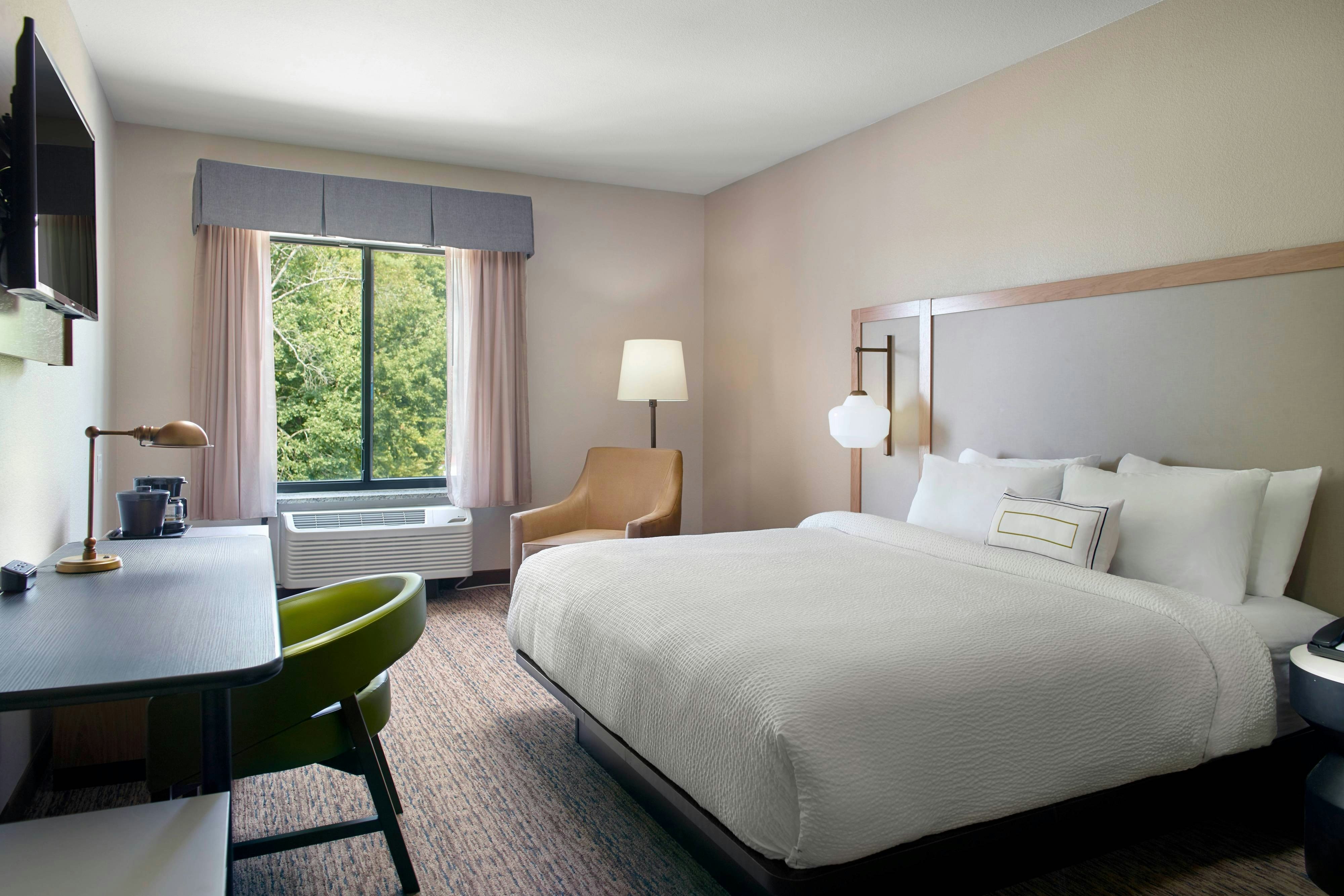 Fairfield by Marriott Inn & Suites Asheville Airport/Fletcher