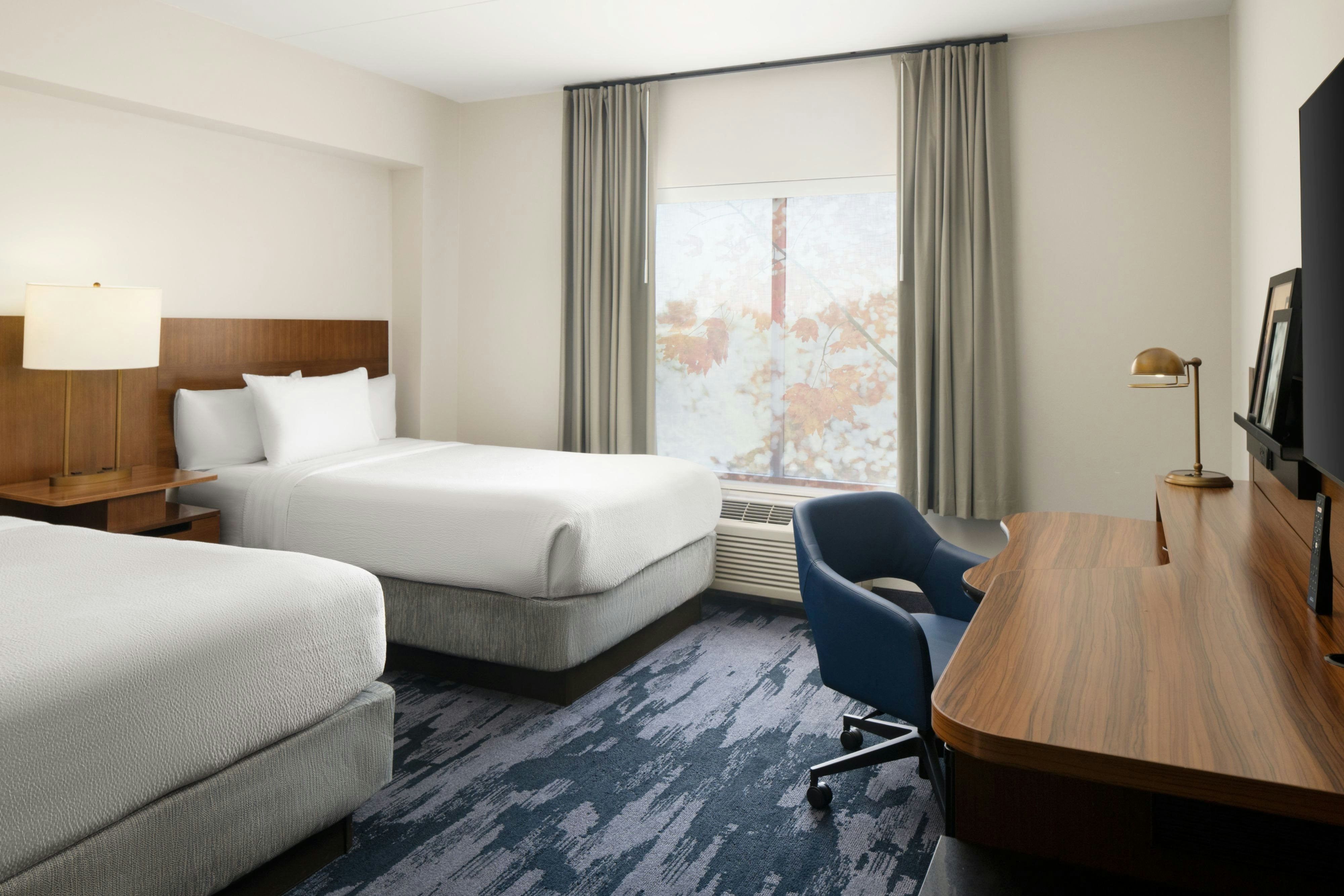 Fairfield by Marriott Inn & Suites Newark Liberty International Airport