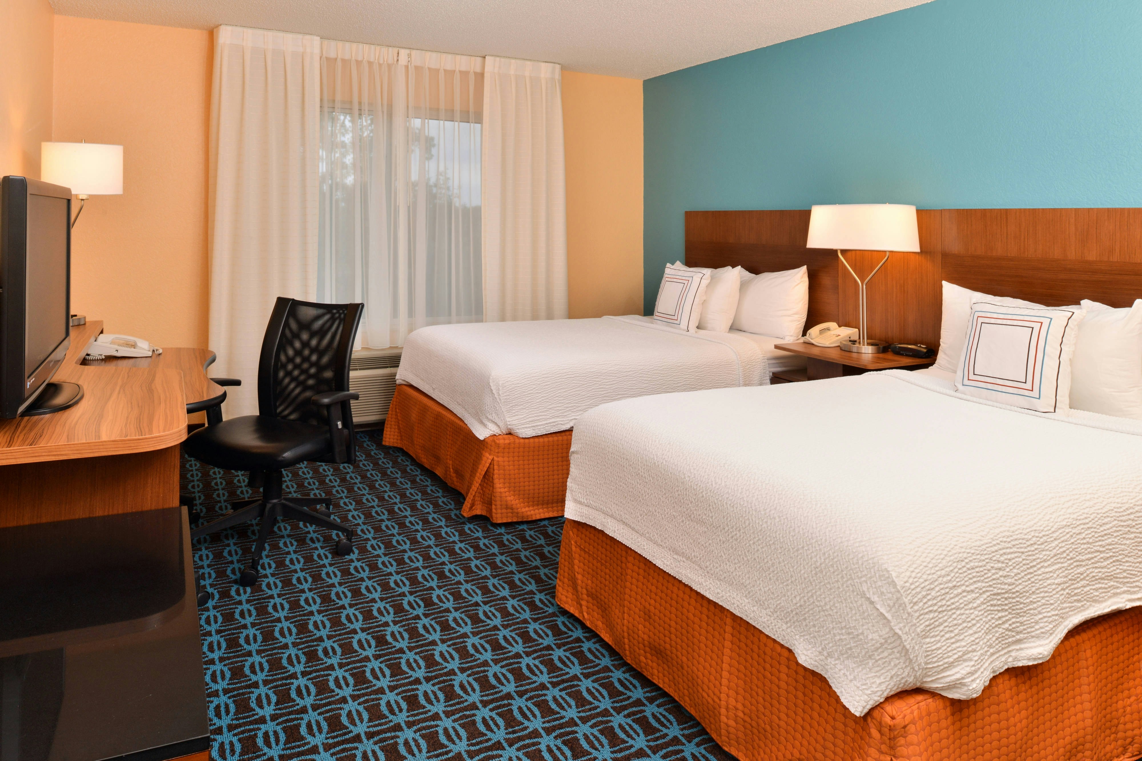 Fairfield by Marriott Inn & Suites Cleveland Avon