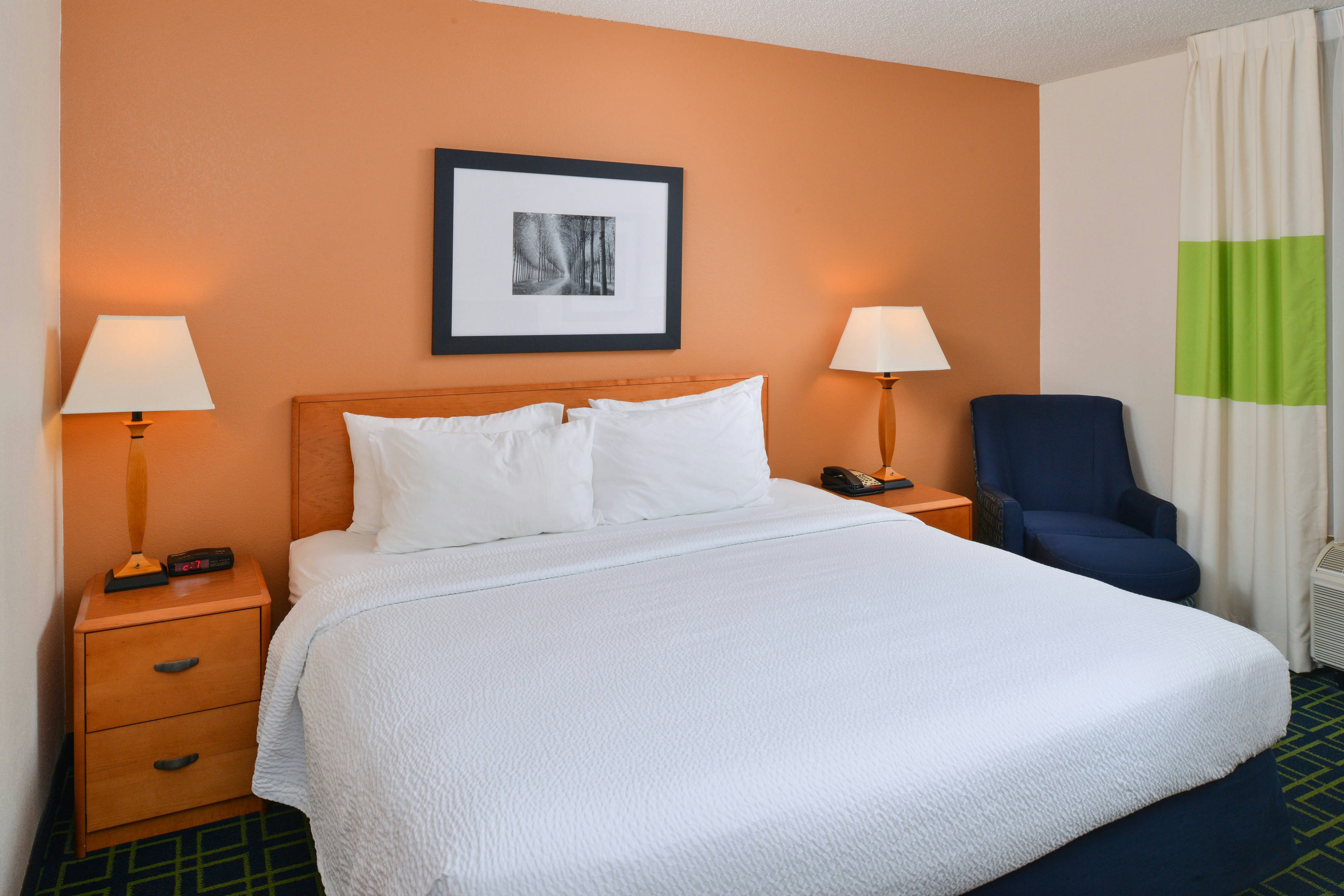 Fairfield by Marriott Inn & Suites Charleston North/University Area