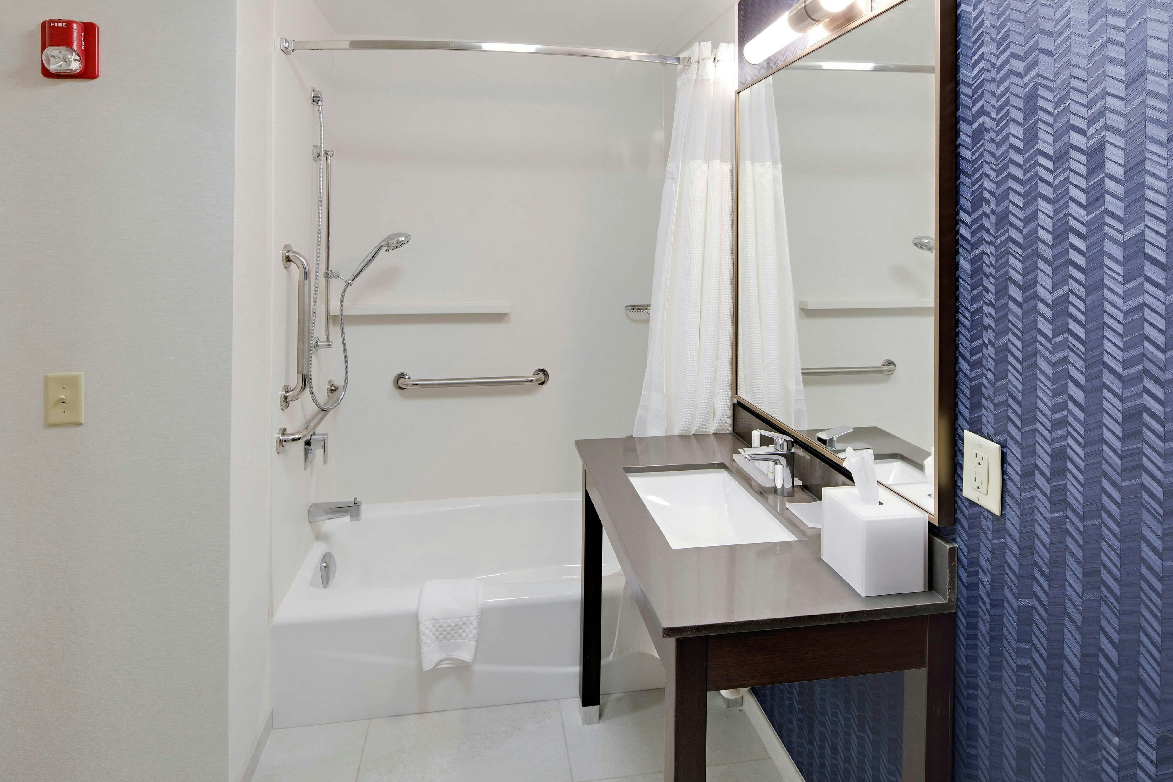 Fairfield by Marriott Inn & Suites Youngstown Austintown