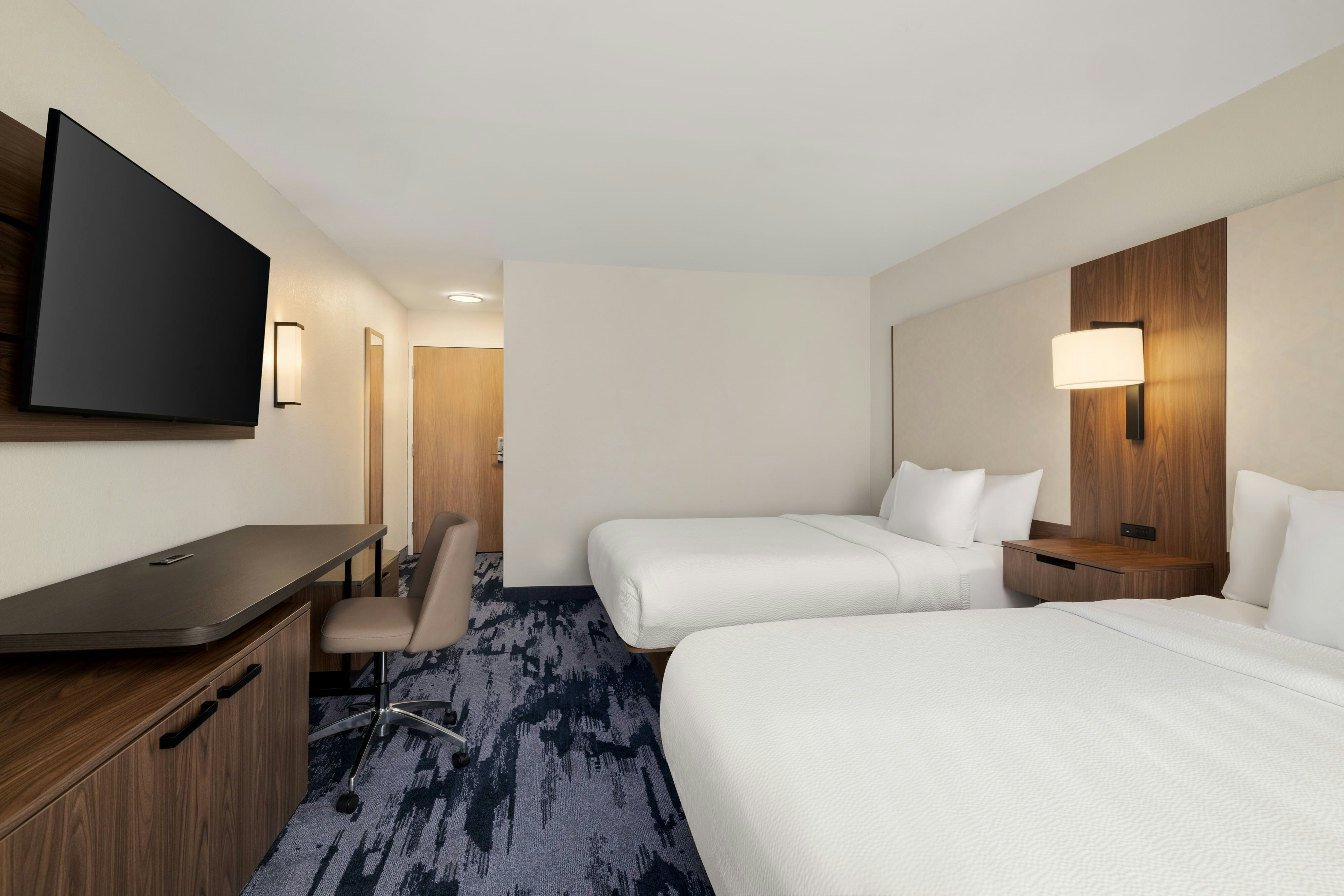 Fairfield by Marriott Inn & Suites Indianapolis Airport