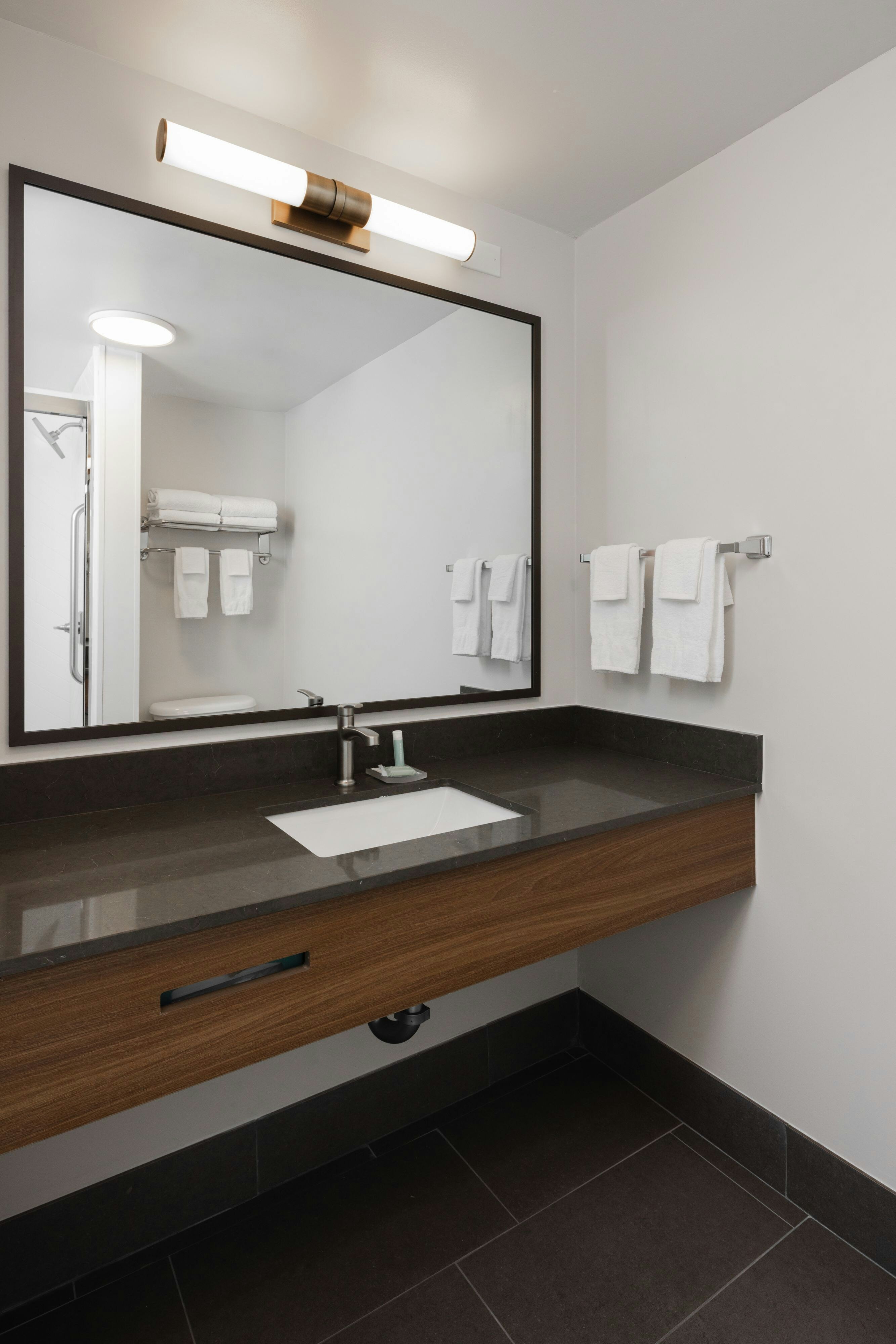 Fairfield by Marriott Inn & Suites Muskegon Norton Shores