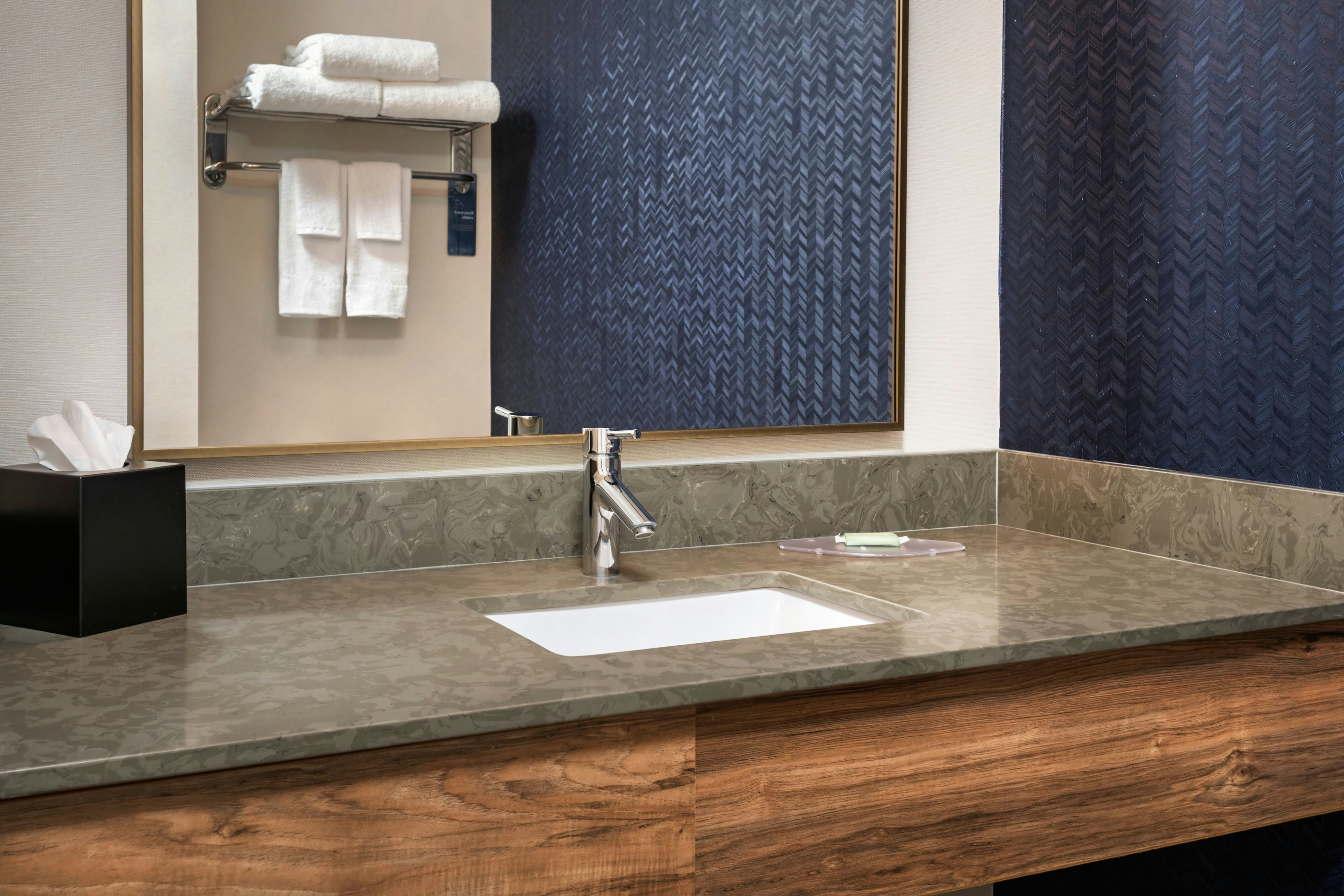 Fairfield by Marriott Inn & Suites Woodbridge