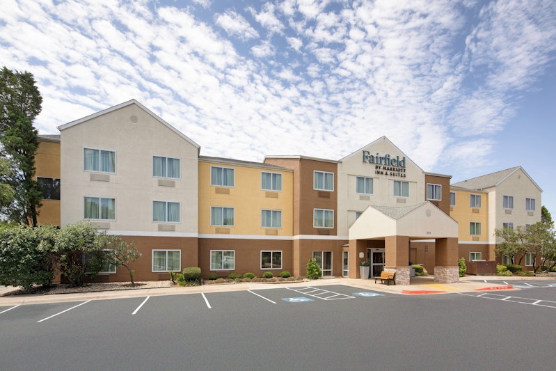Fairfield by Marriott Inn & Suites Austin-University Area