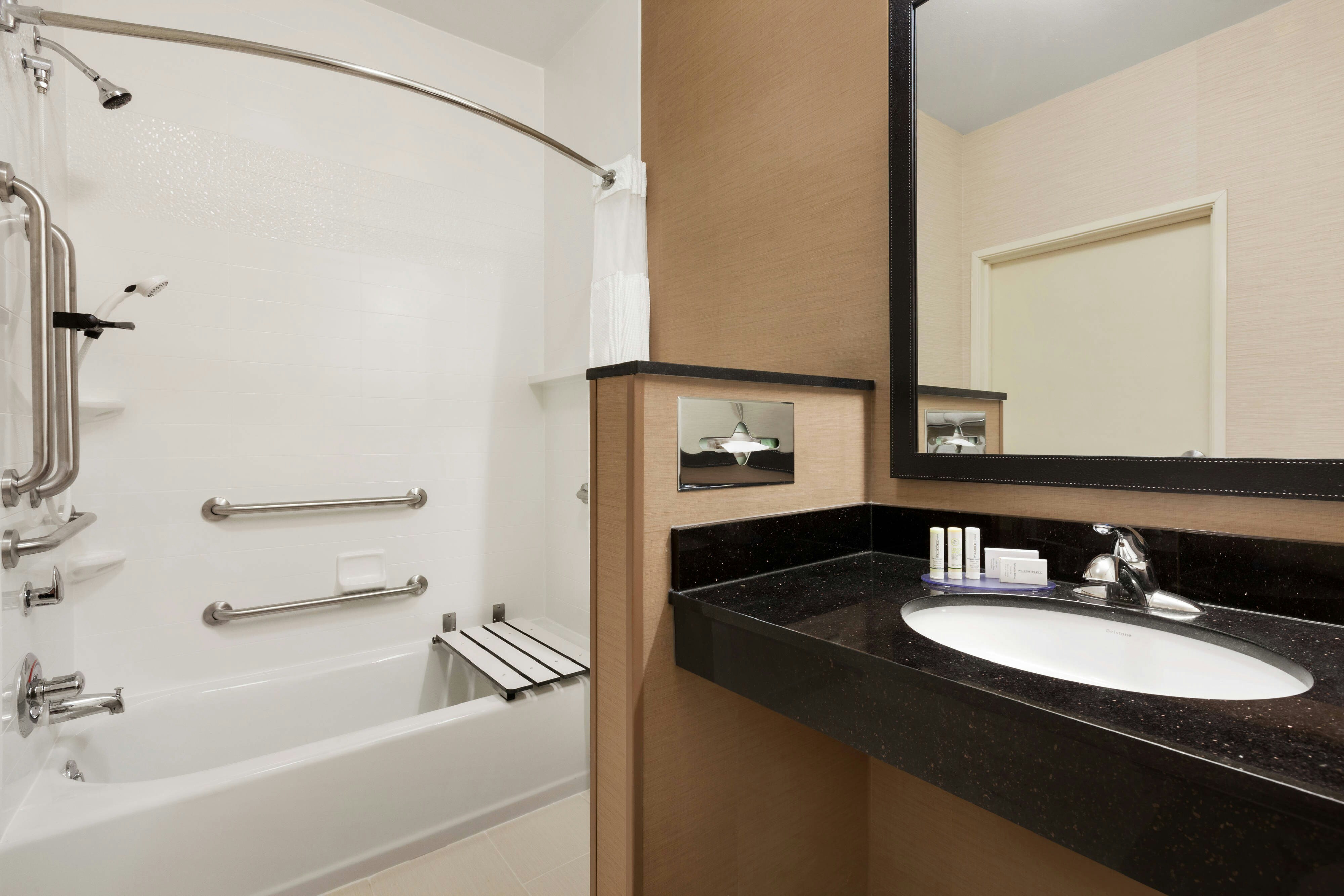 Fairfield by Marriott Inn & Suites Omaha East/Council Bluffs, IA