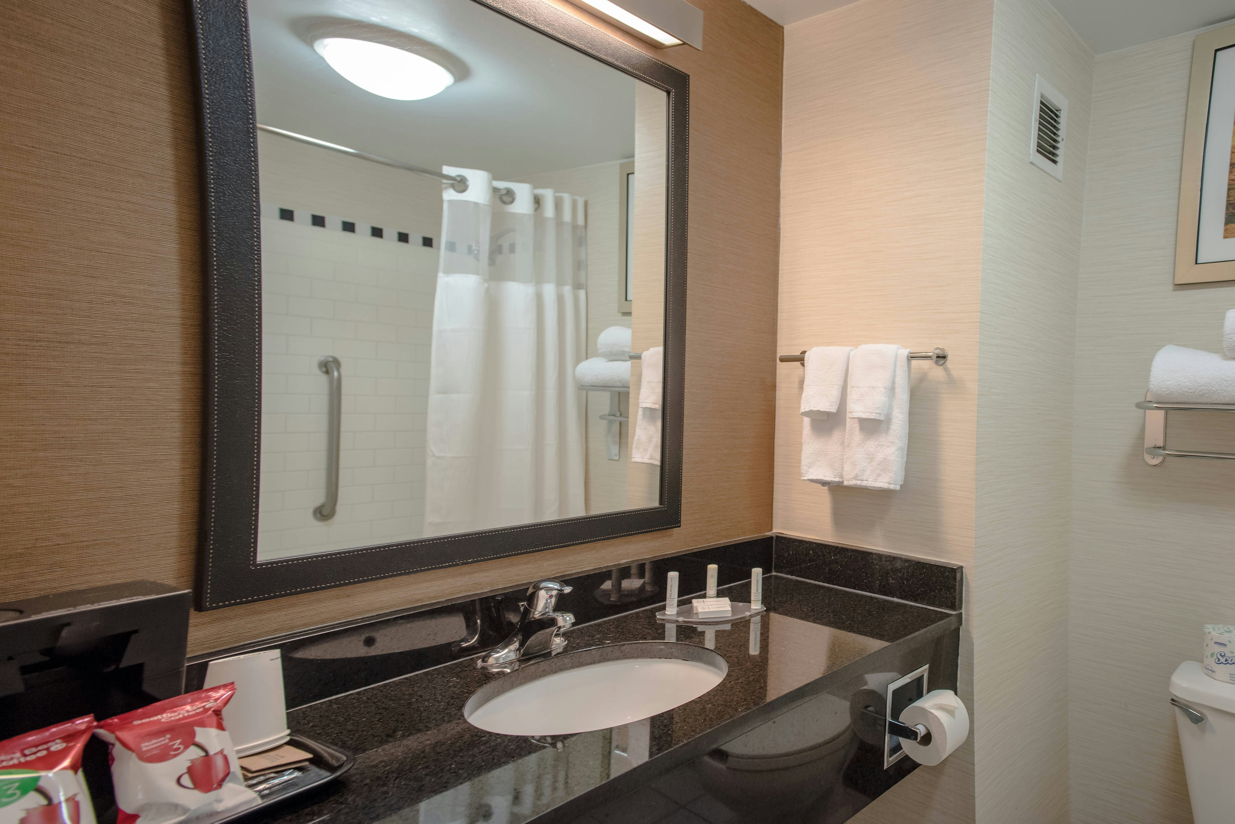 Fairfield by Marriott Inn & Suites Knoxville/East