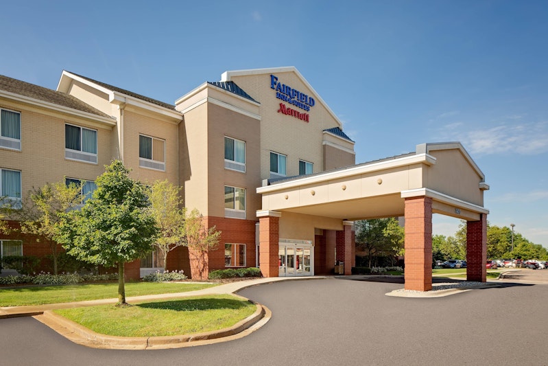 Fairfield by Marriott Inn & Suites Detroit Metro Airport Romulus
