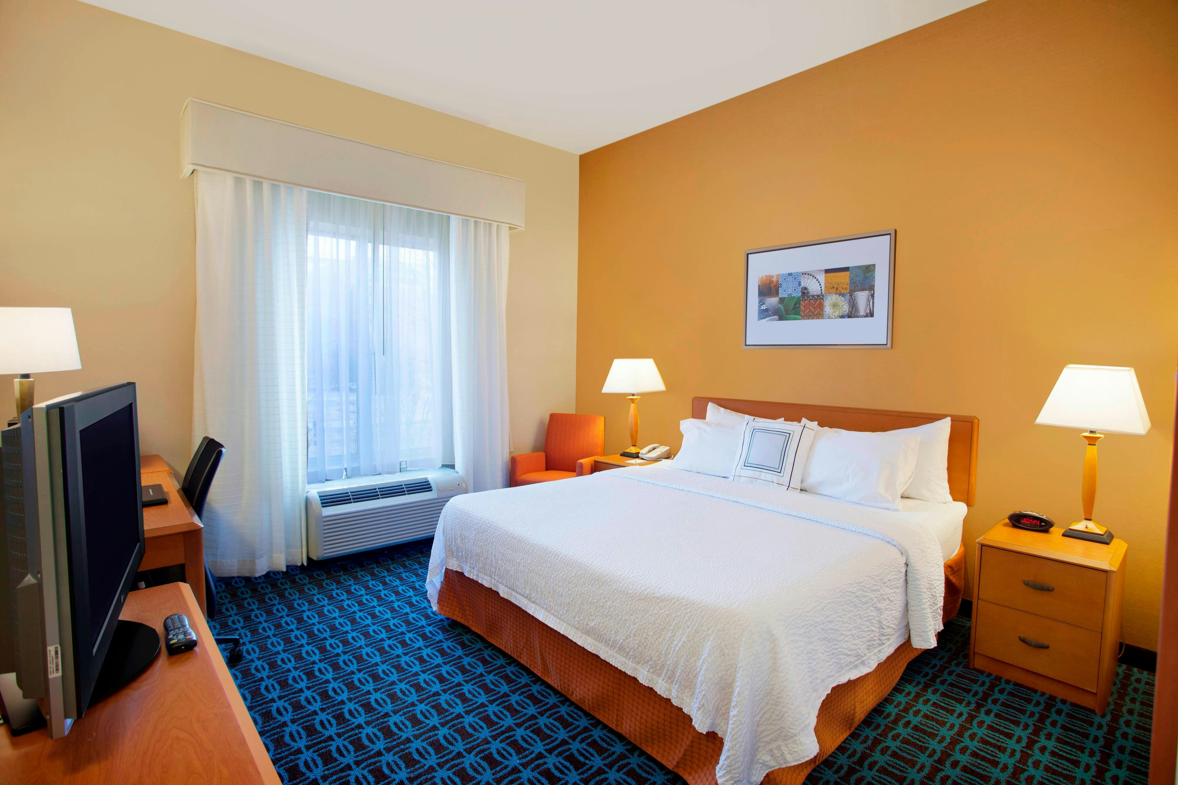 Fairfield by Marriott Inn & Suites Detroit Metro Airport Romulus