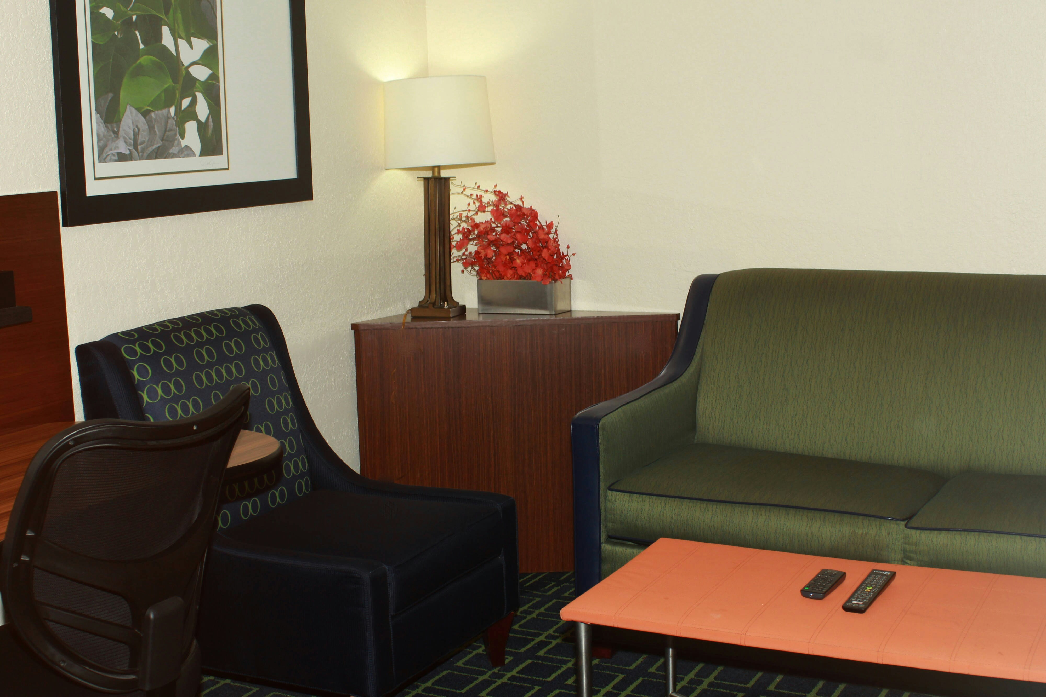 Fairfield by Marriott Inn & Suites Fairmont