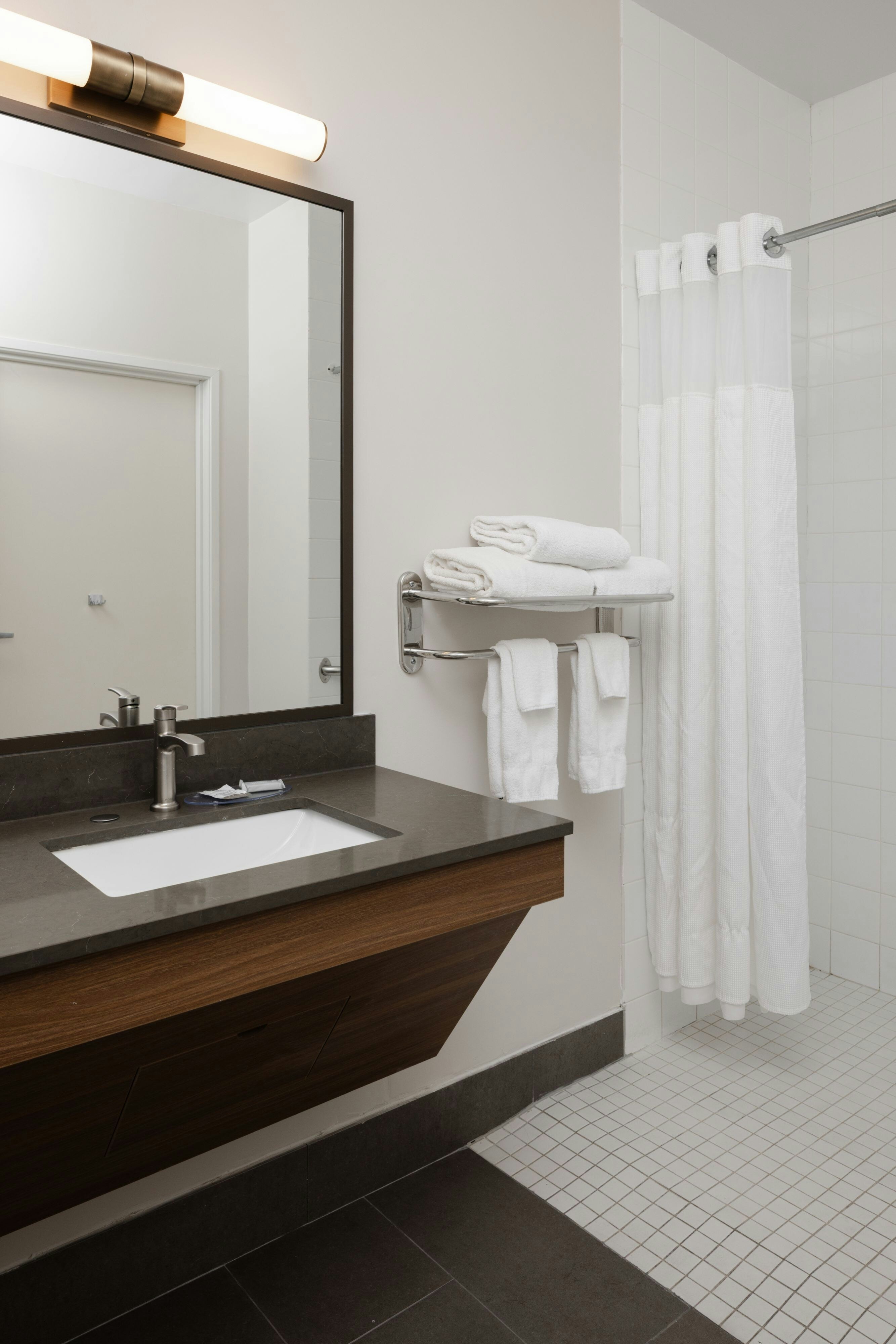 Fairfield by Marriott Inn & Suites Grand Rapids