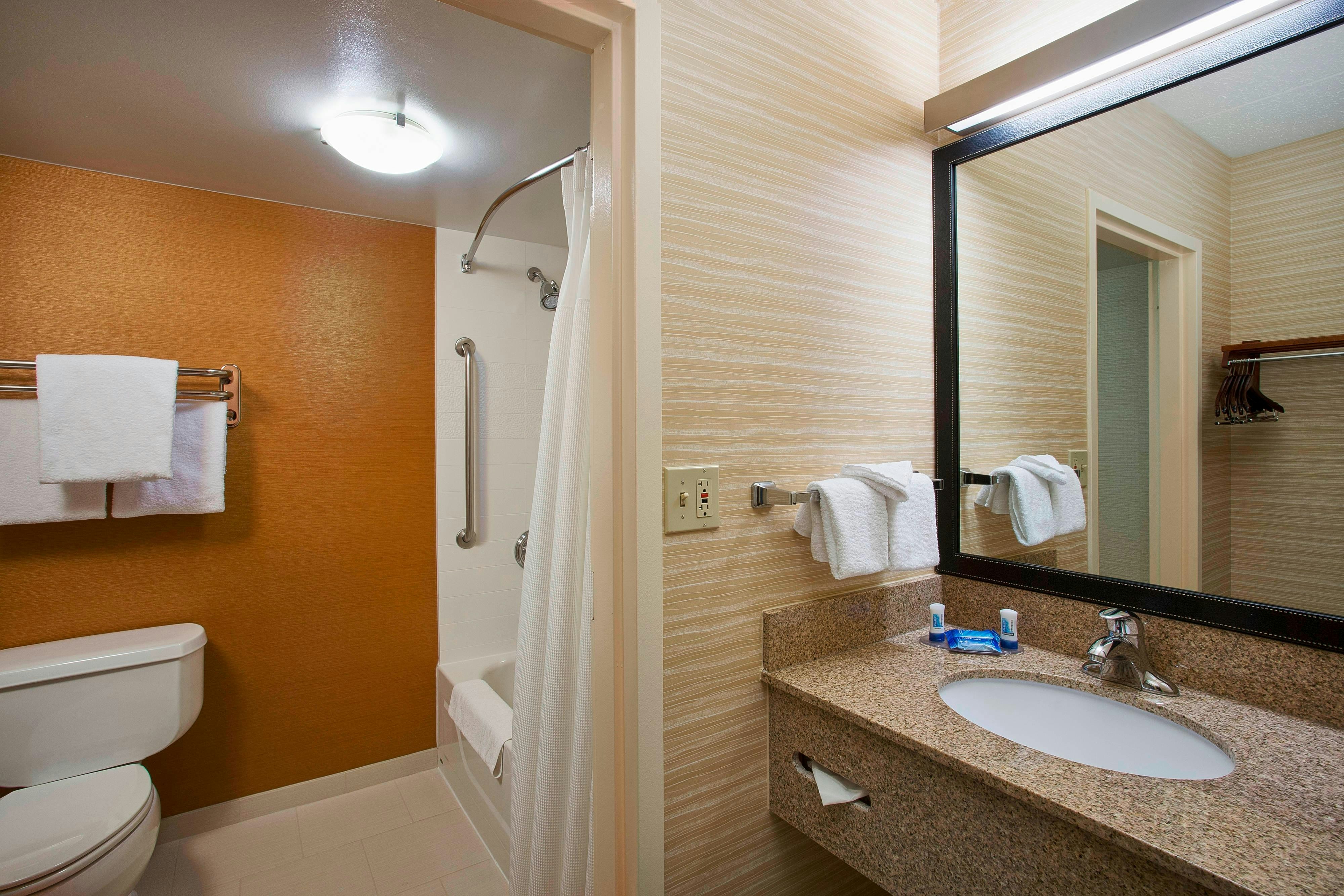 Fairfield by Marriott Inn & Suites Chicago Midway Airport