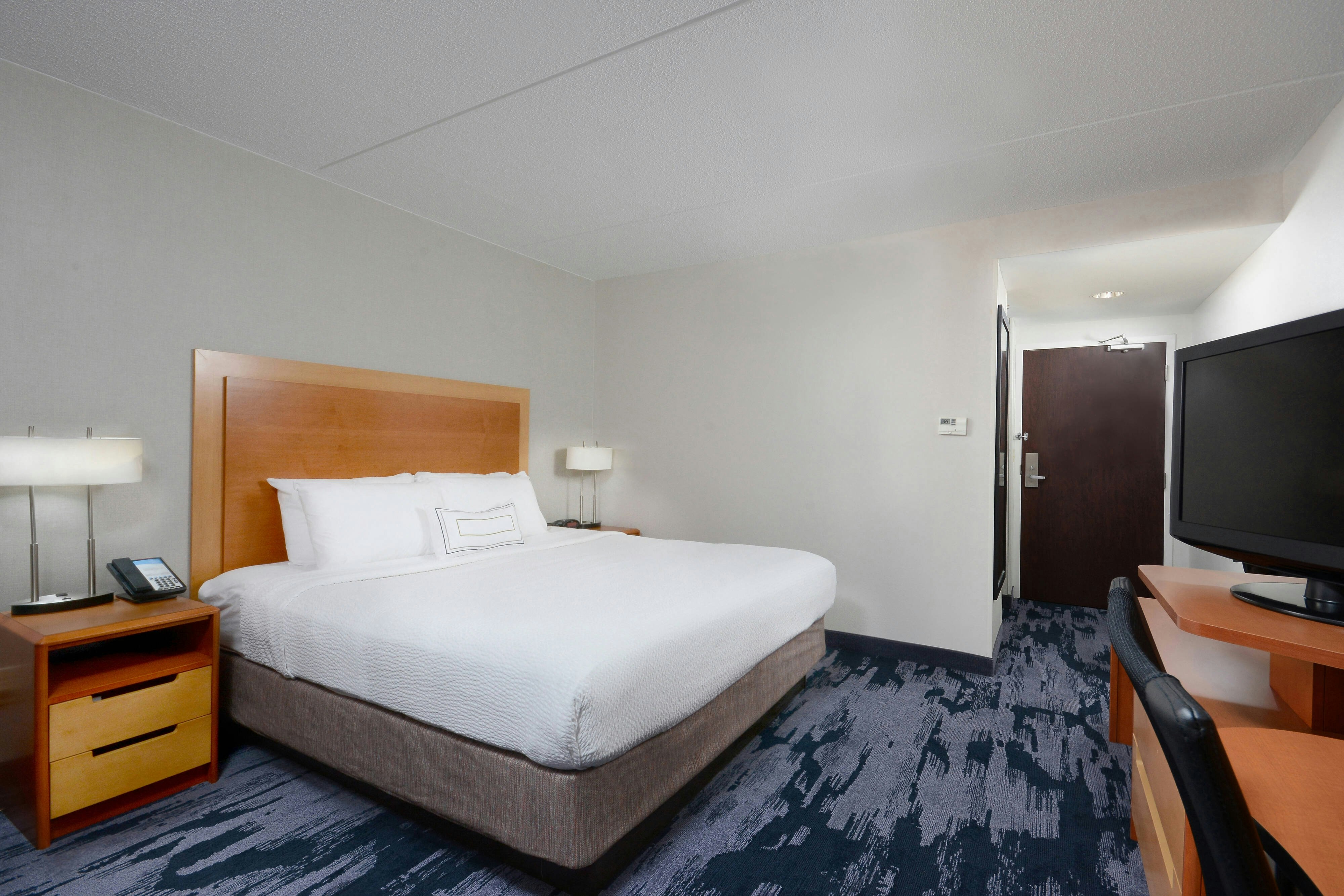 Fairfield by Marriott Inn & Suites Charlottesville North