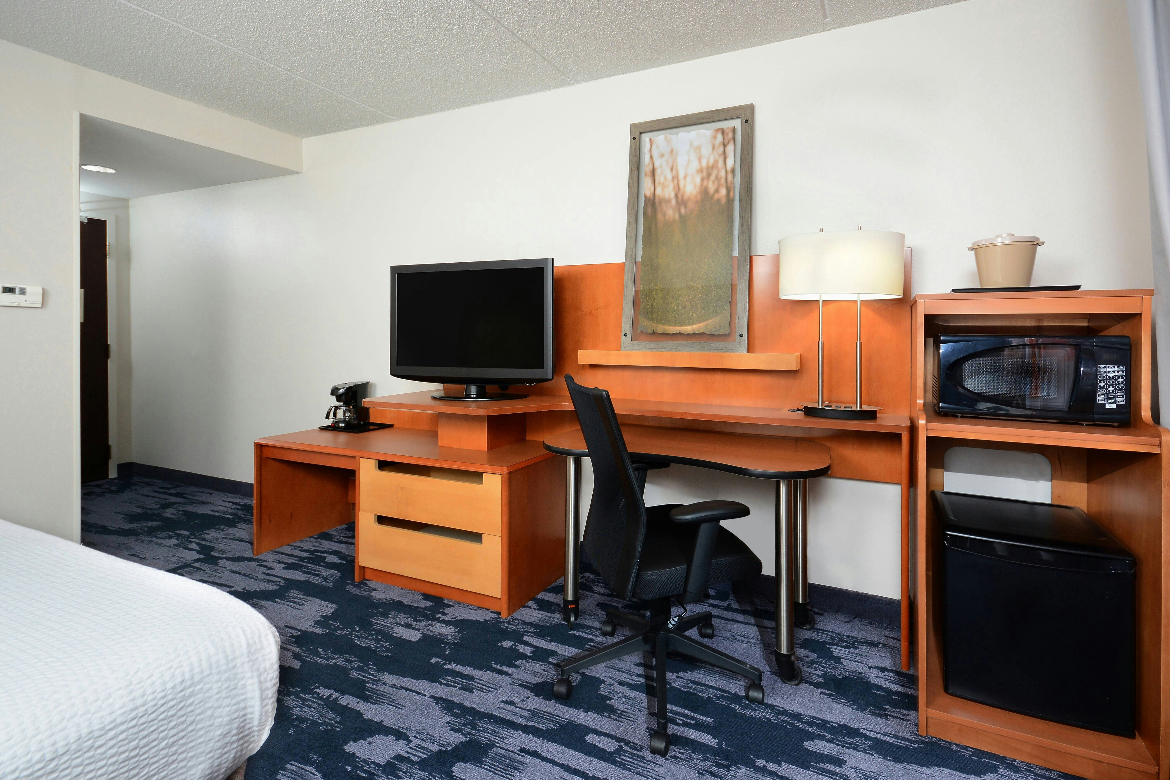 Fairfield by Marriott Inn & Suites Charlottesville North