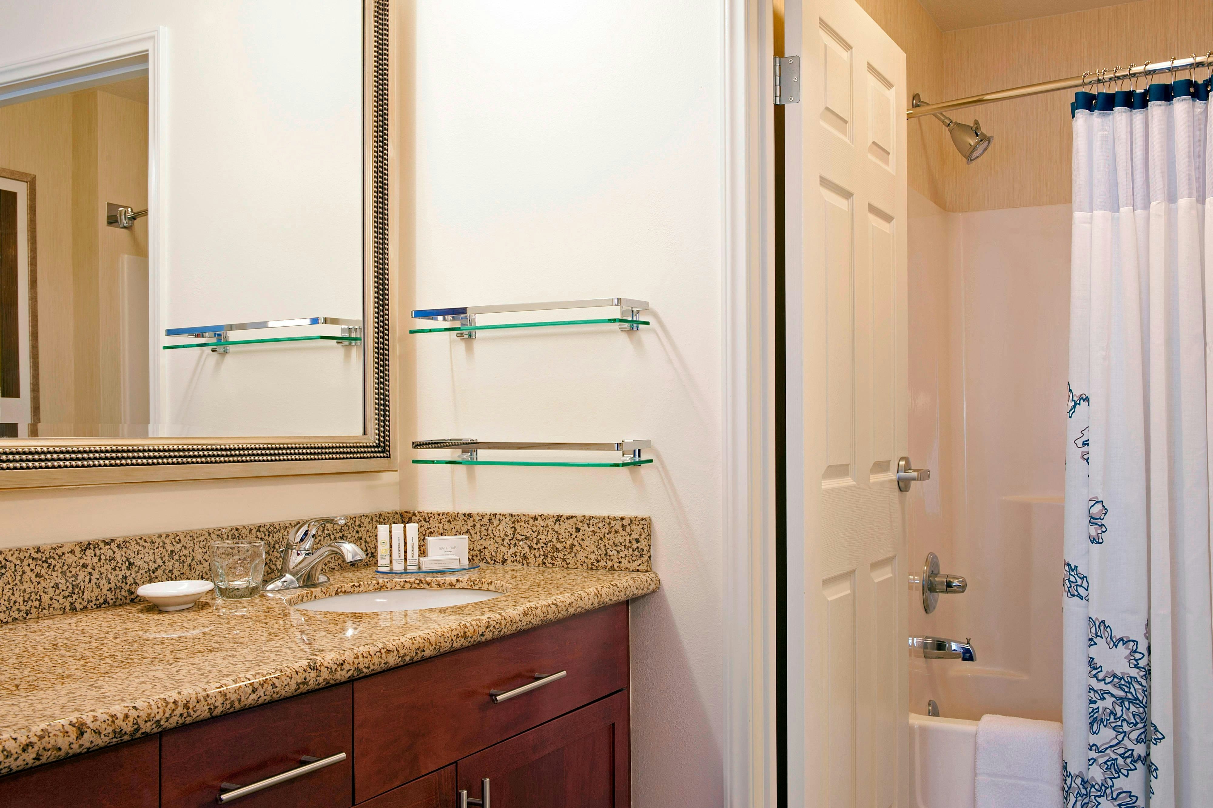 Residence Inn by Marriott Lansing West