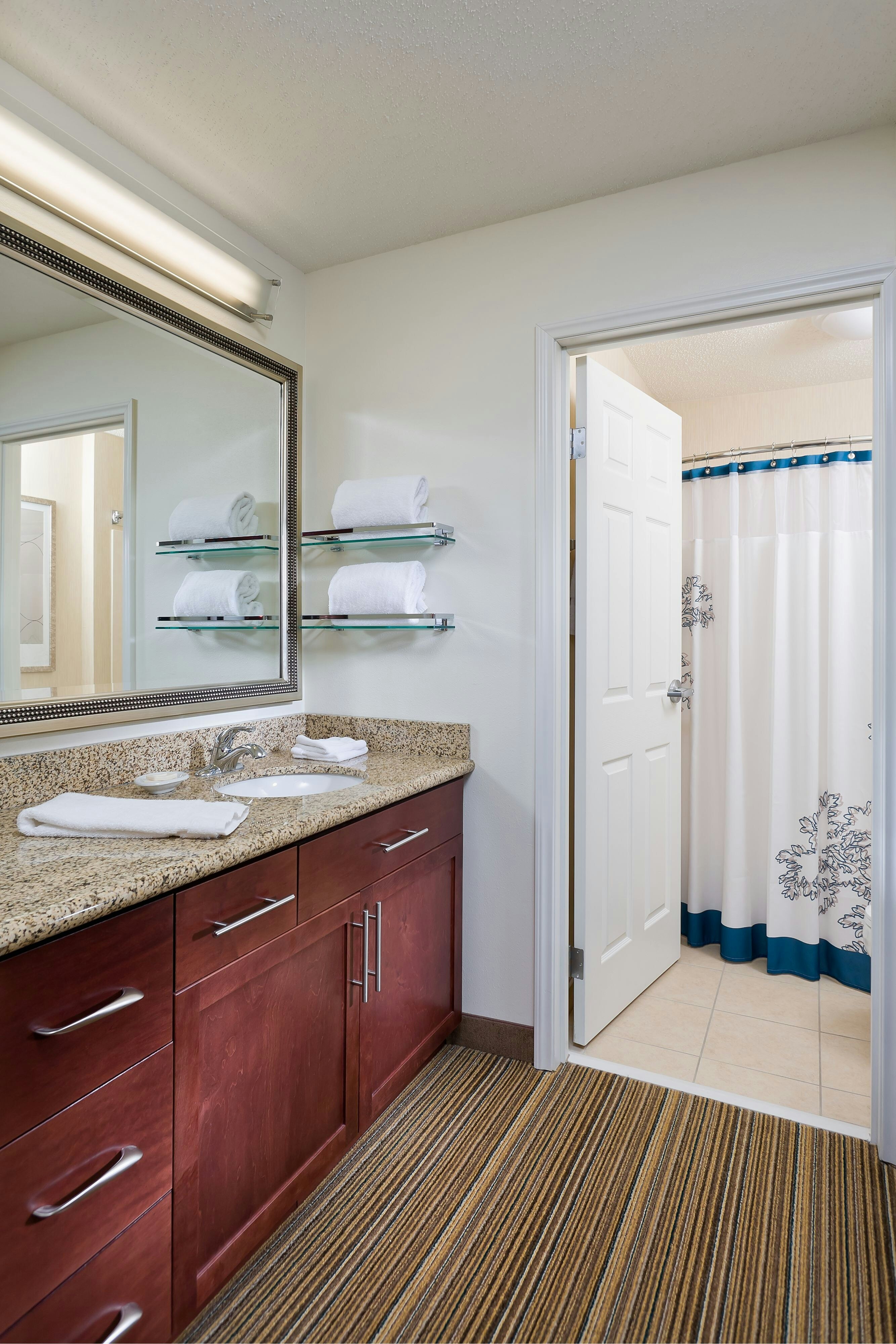 Residence Inn by Marriott Houston The Woodlands/Lake Front Circle