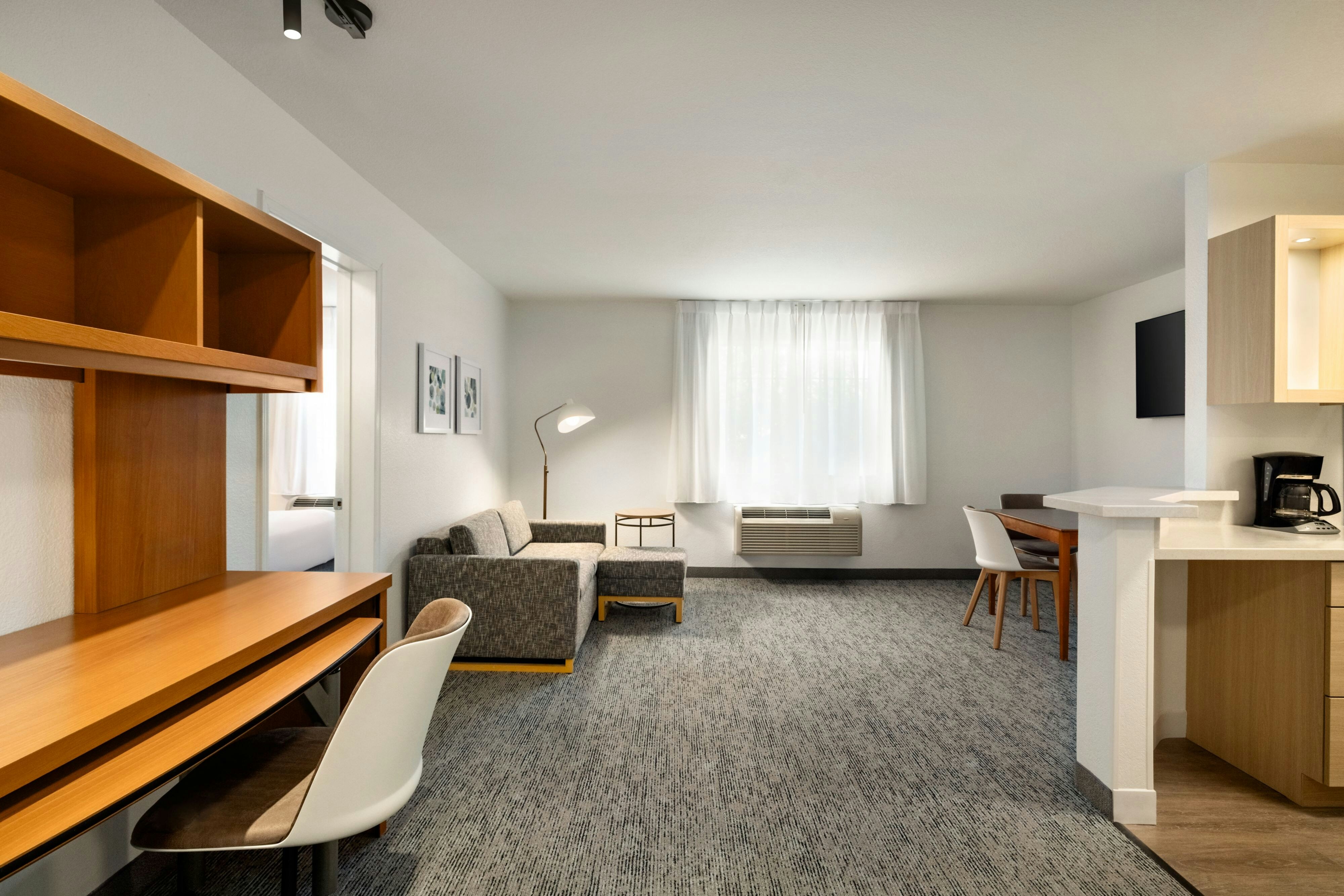 TownePlace Suites by Marriott Anaheim Maingate Near Angel Stadium