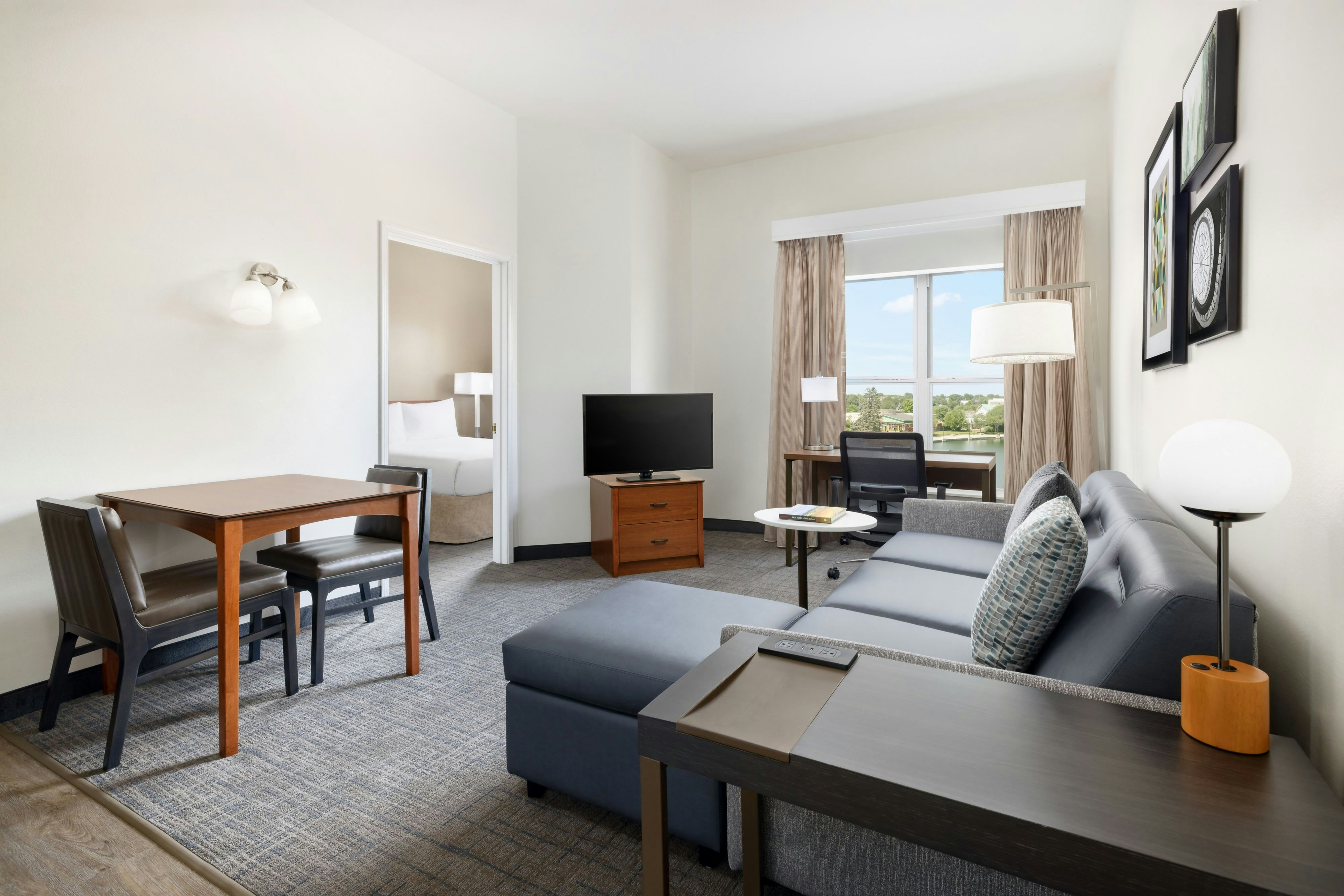 Residence Inn by Marriott Des Moines West at Jordan Creek Town Center
