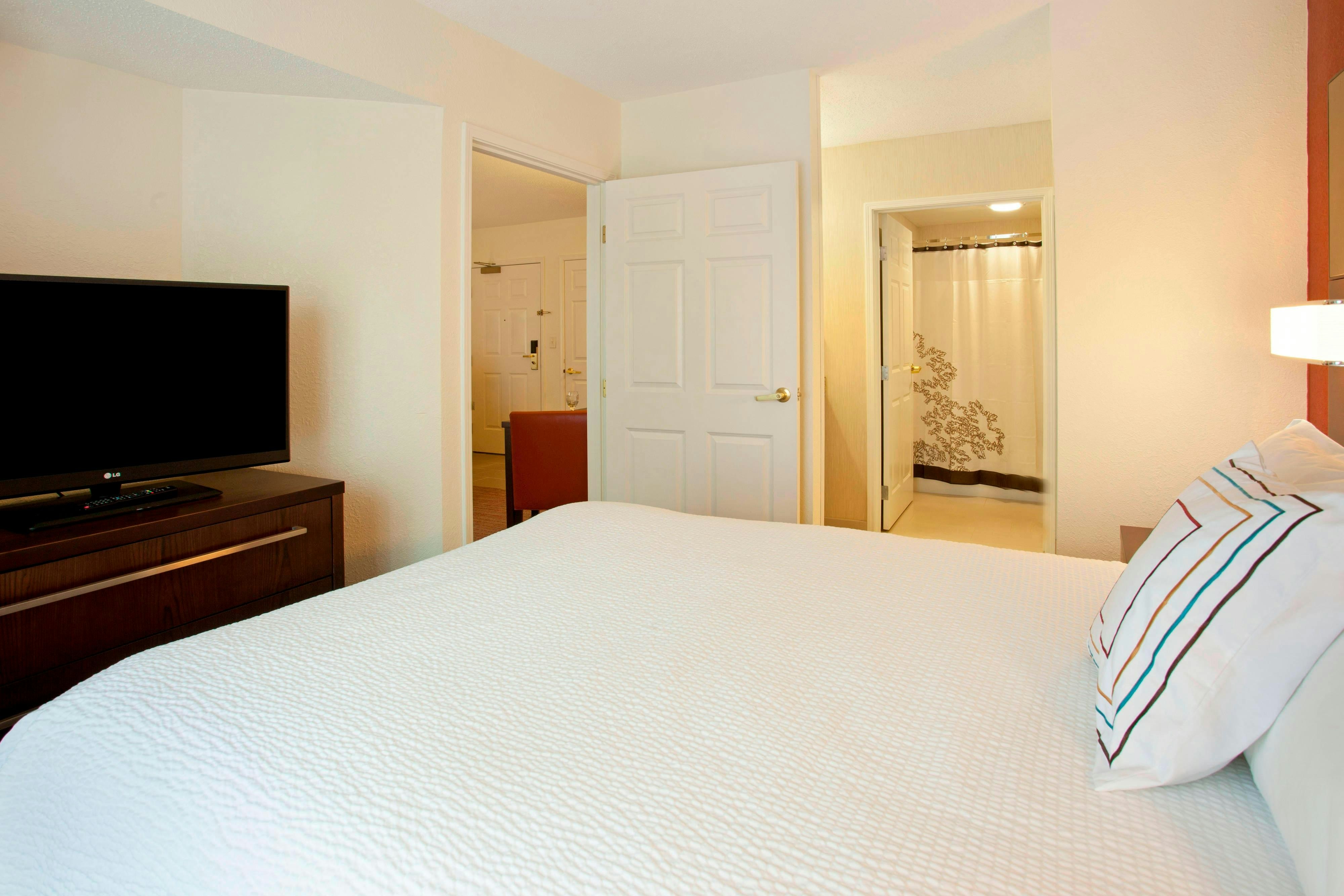 Residence Inn by Marriott Fort Wayne Southwest