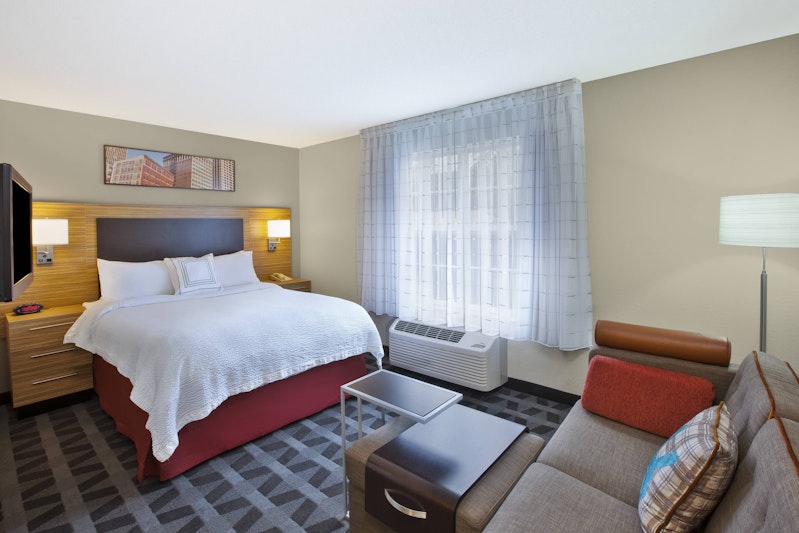 TownePlace Suites by Marriott Milwaukee Brookfield